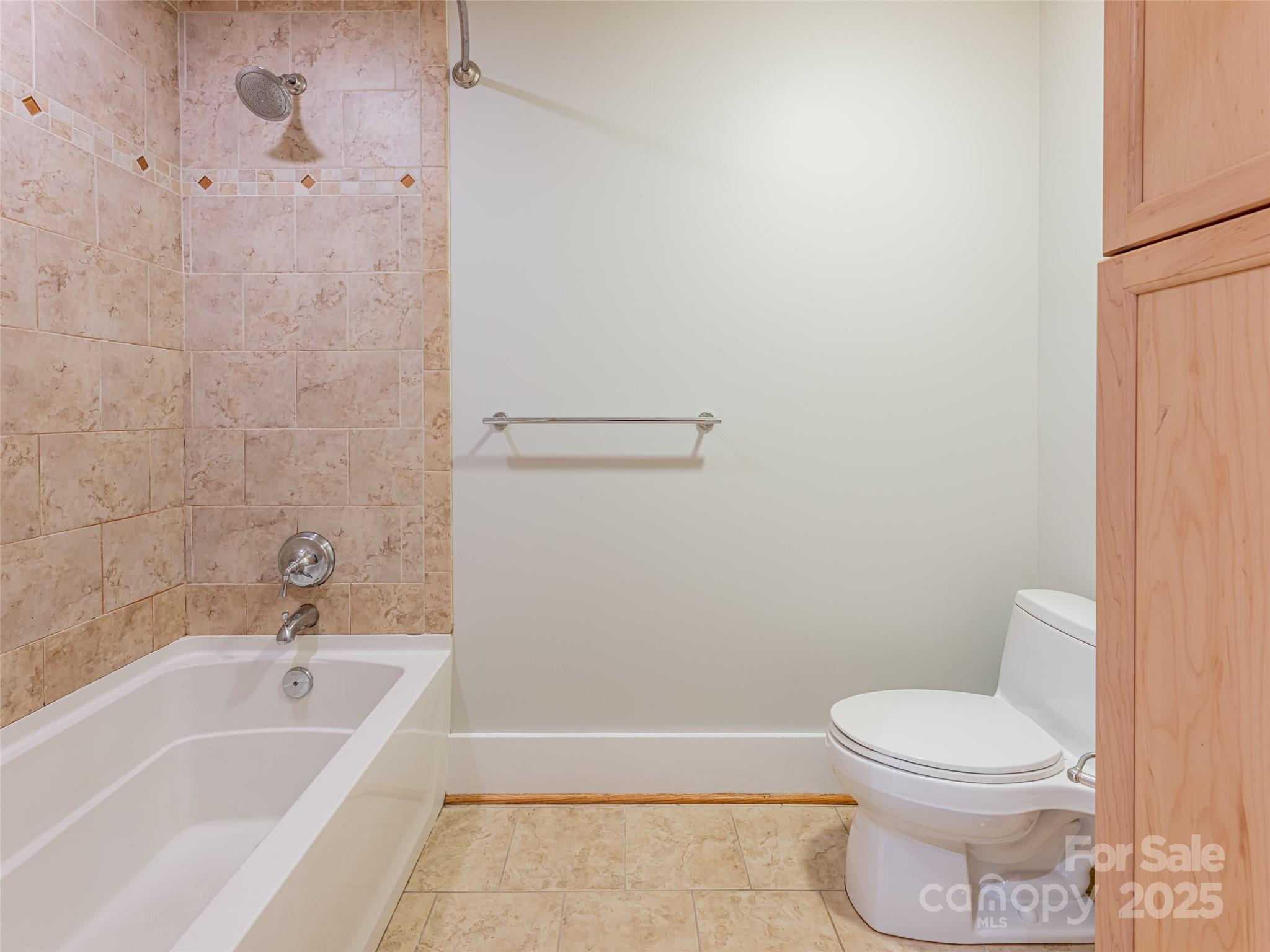 32 Broadway Street Unit: 230