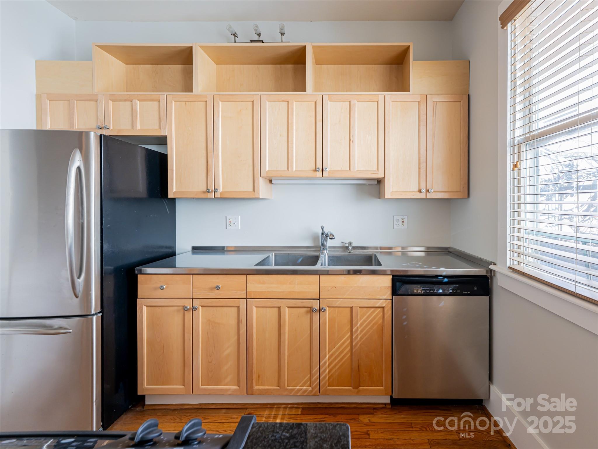 32 Broadway Street Unit: 230