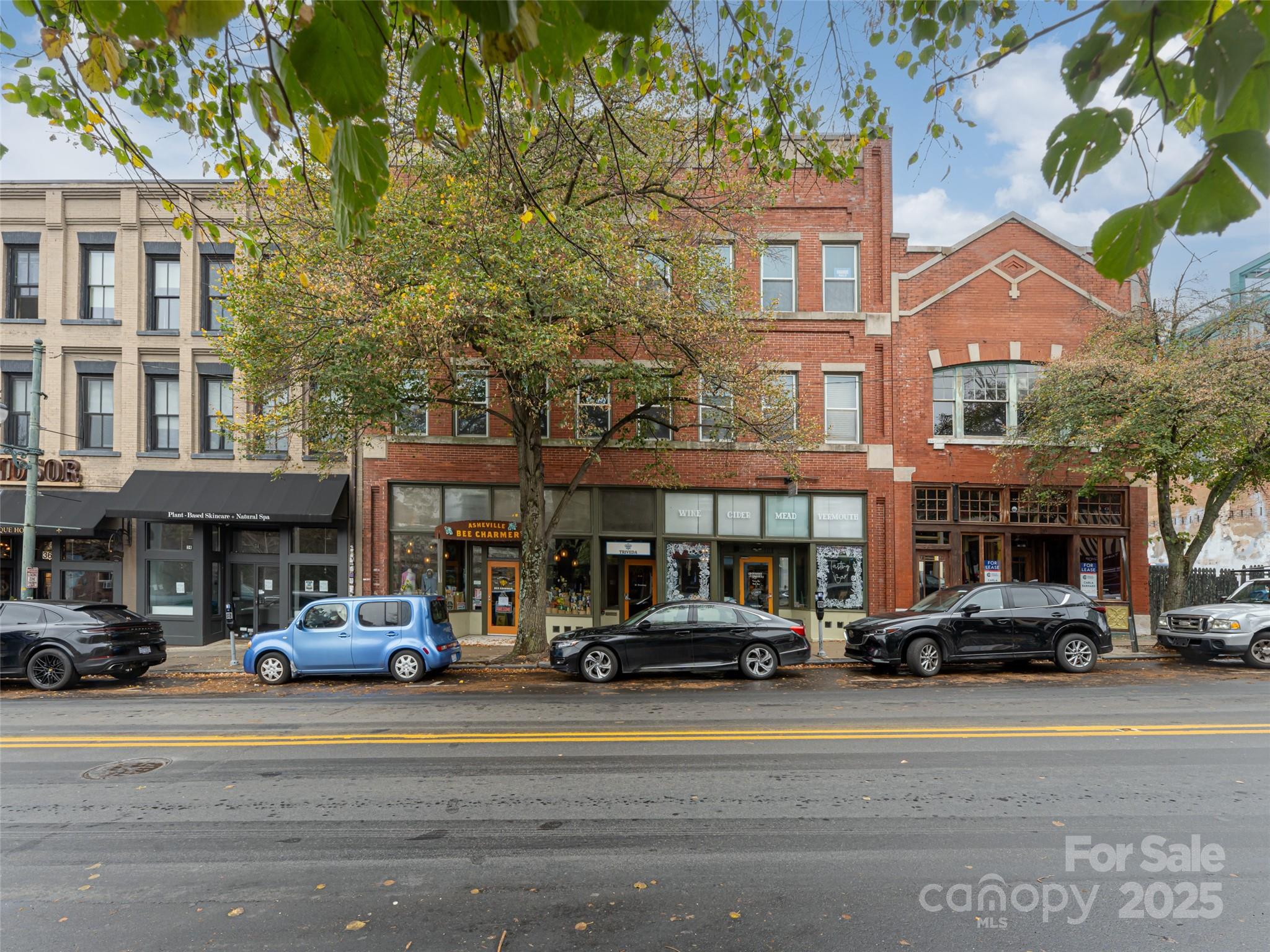 32 Broadway Street Unit: 230