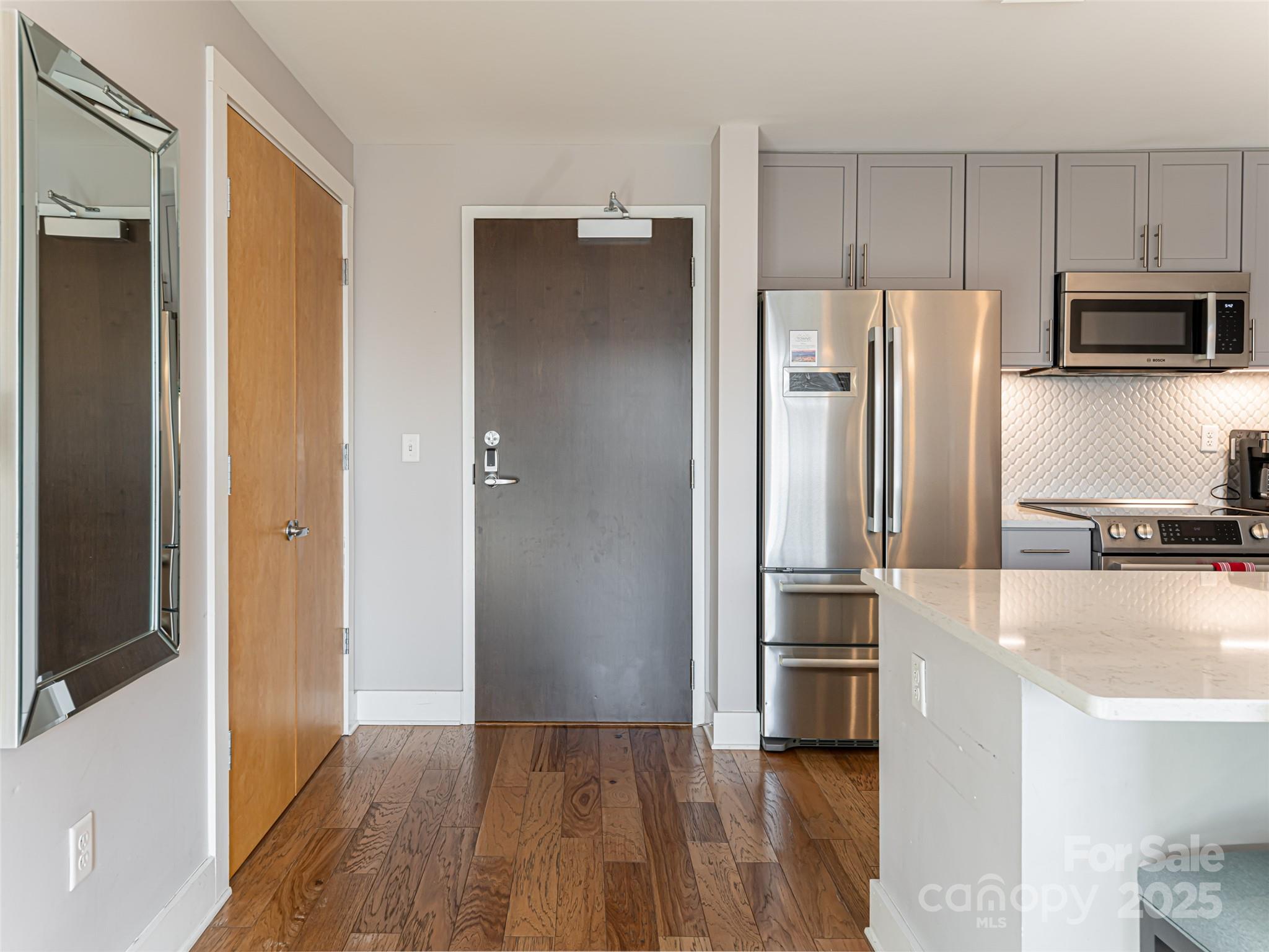 45 Asheland Avenue Unit: 302