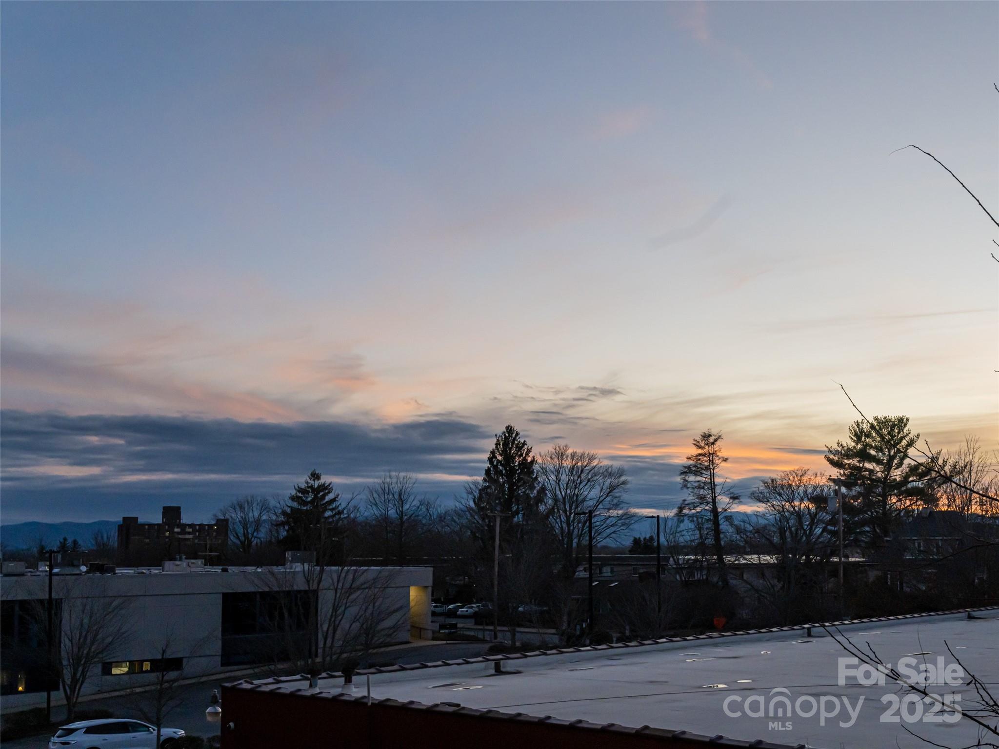 45 Asheland Avenue Unit: 302