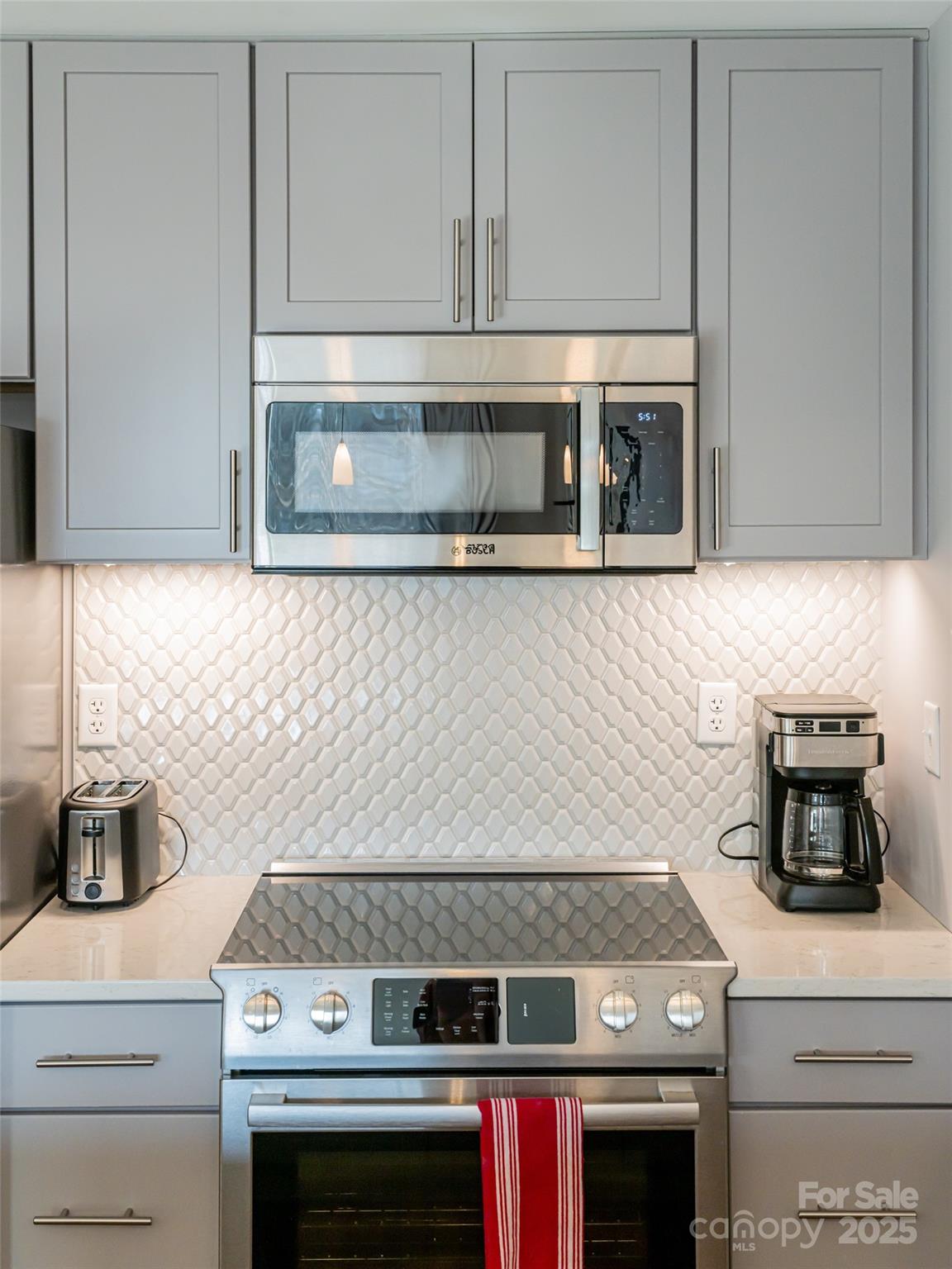 45 Asheland Avenue Unit: 302