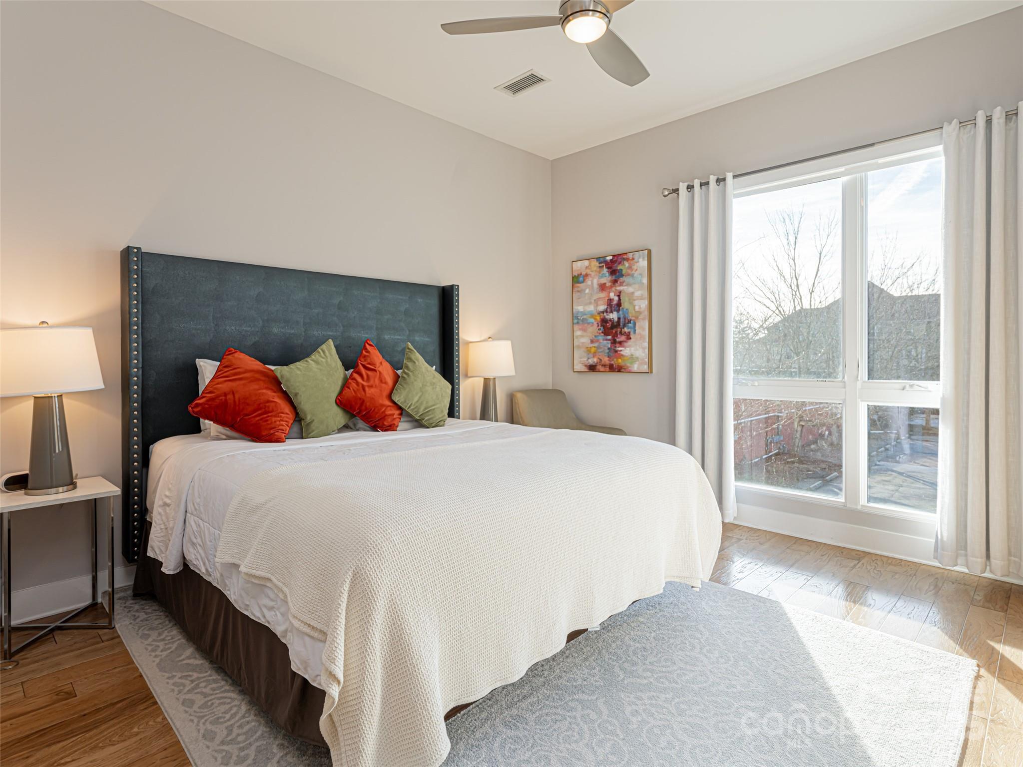 45 Asheland Avenue Unit: 302