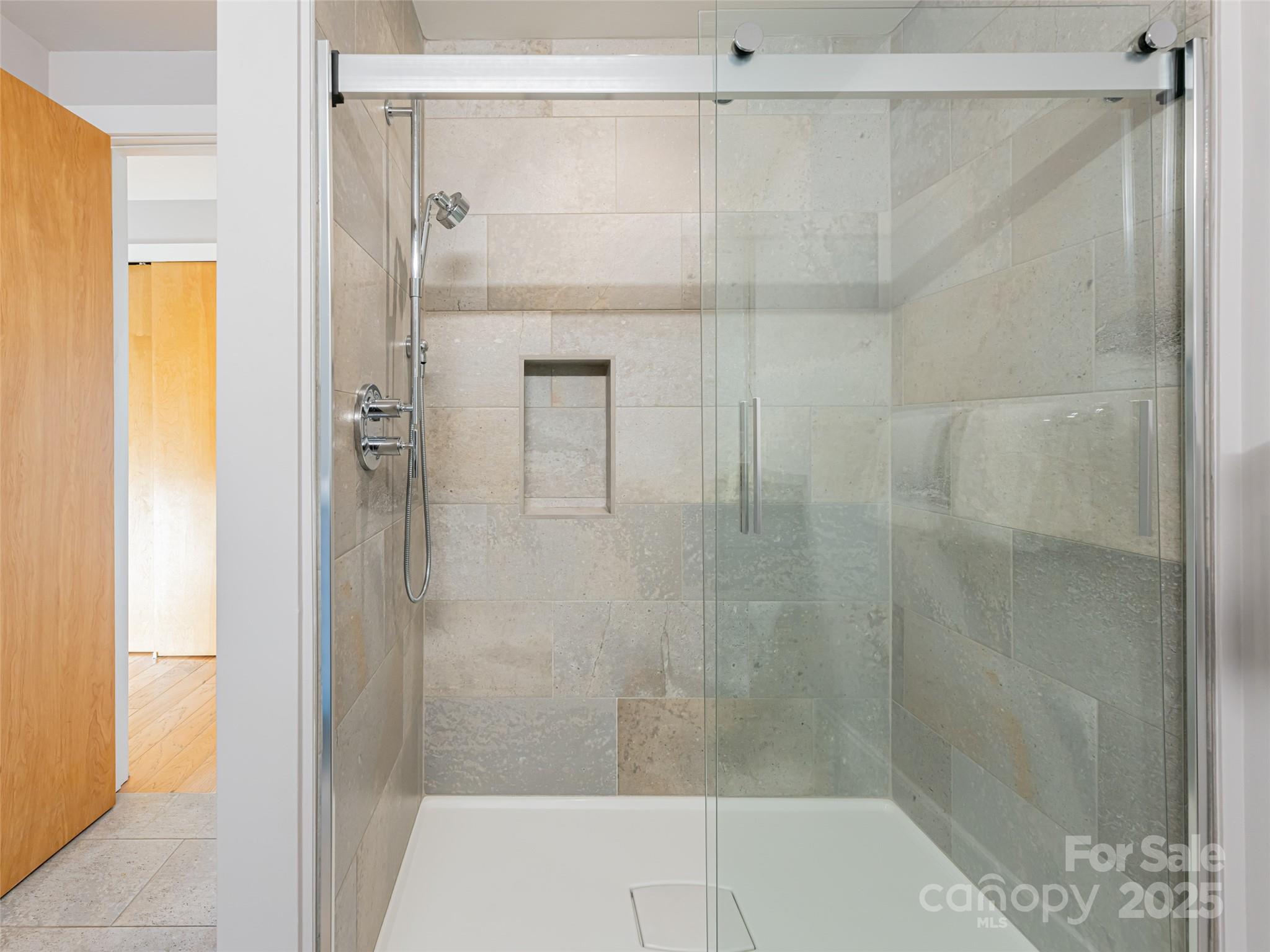 45 Asheland Avenue Unit: 302