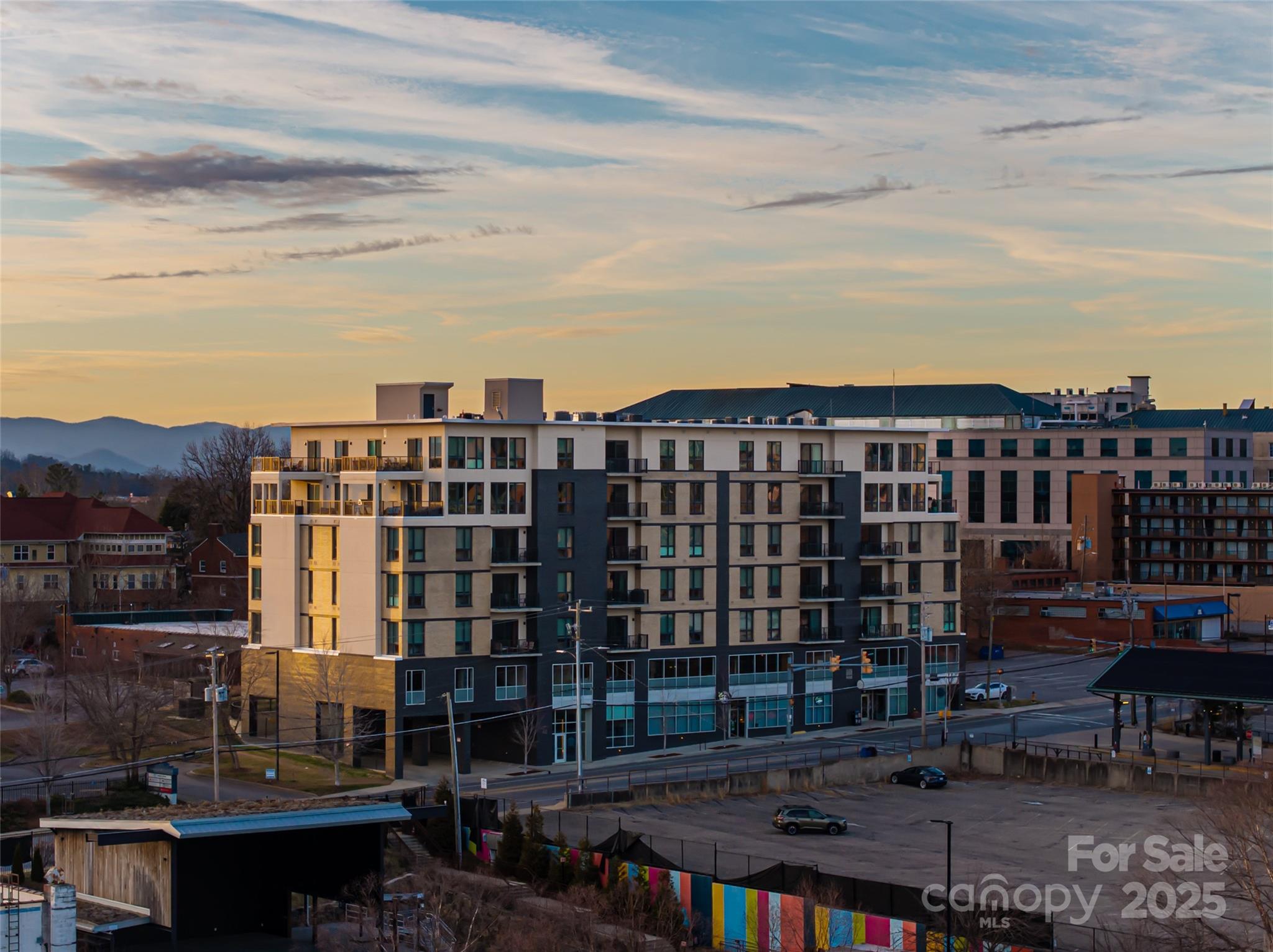 45 Asheland Avenue Unit: 302
