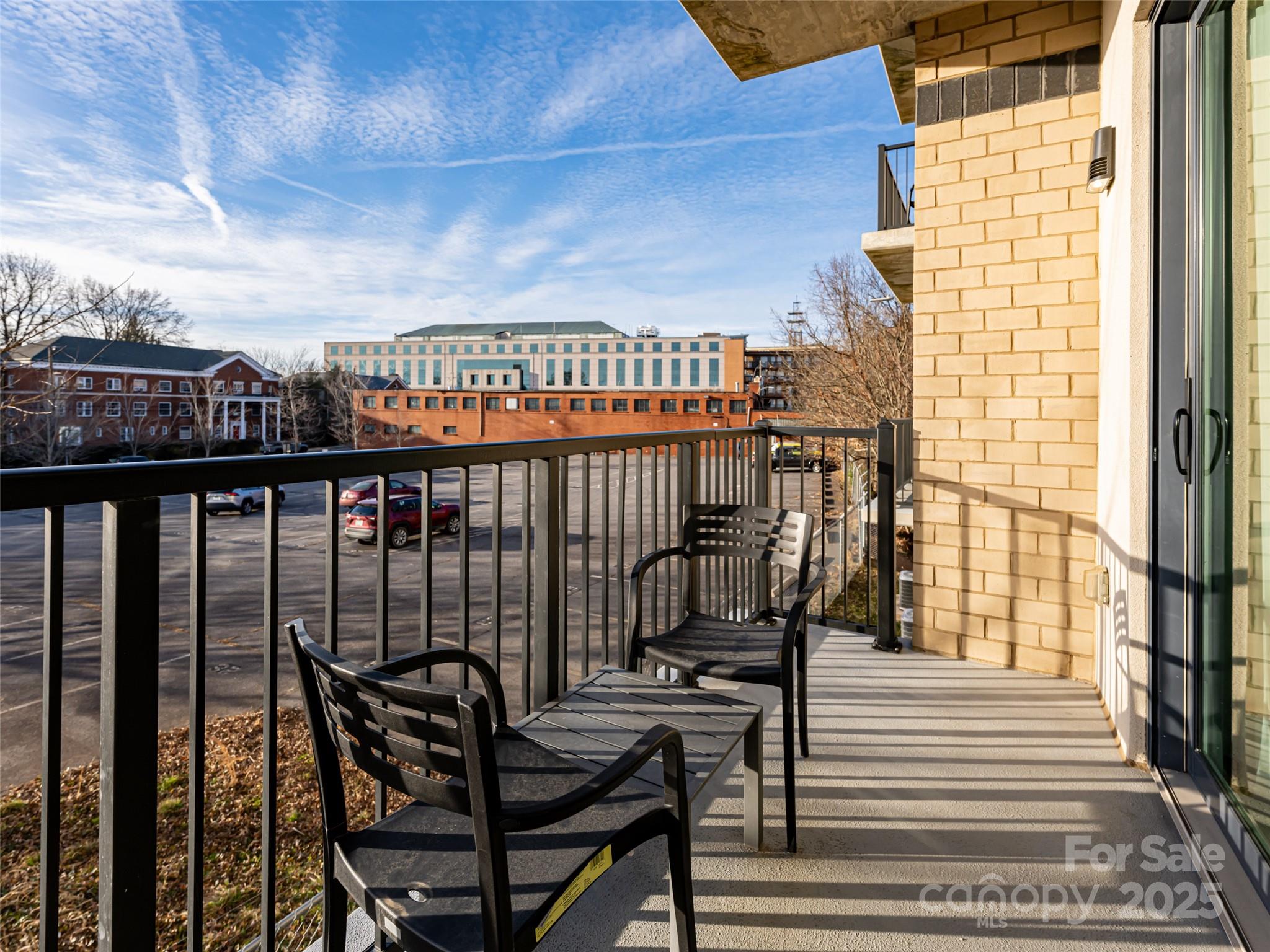 45 Asheland Avenue Unit: 302
