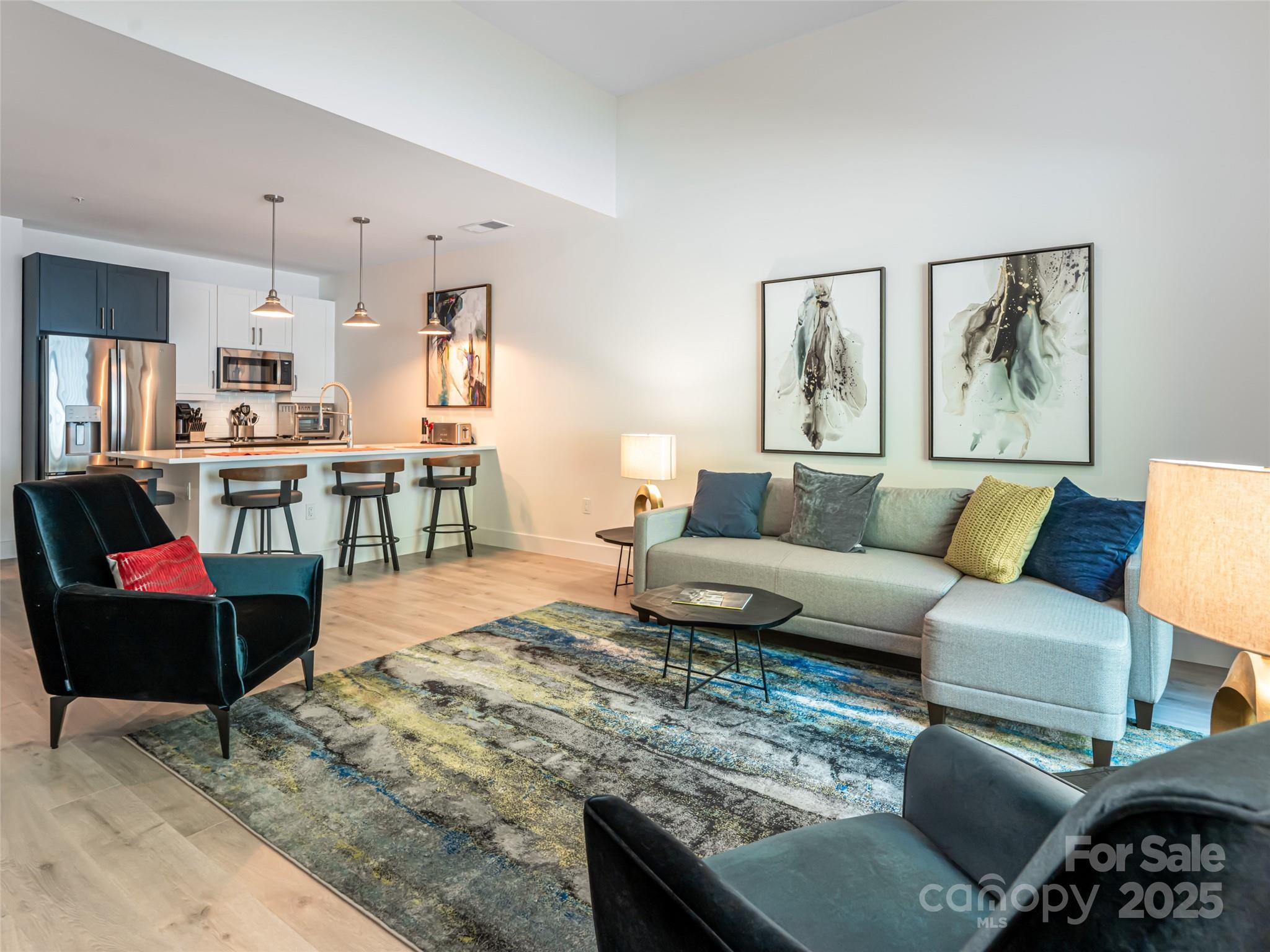 68 Craven Street Unit: 203