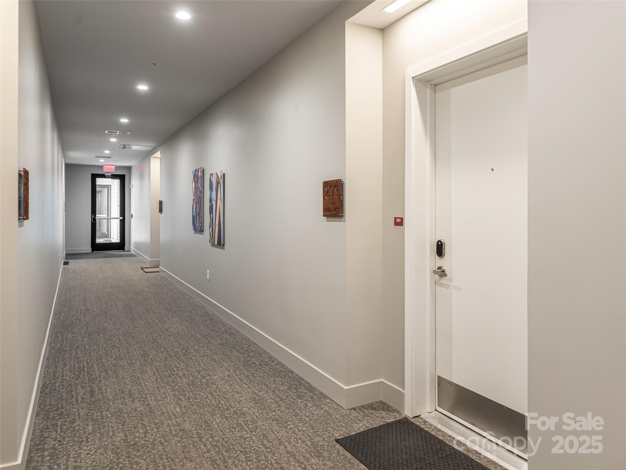 68 Craven Street Unit: 203