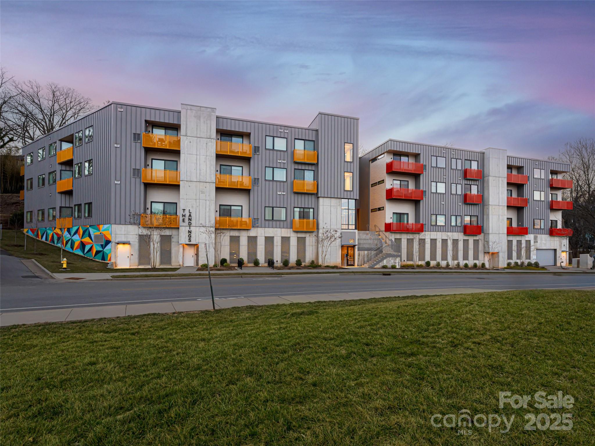 68 Craven Street Unit: 310