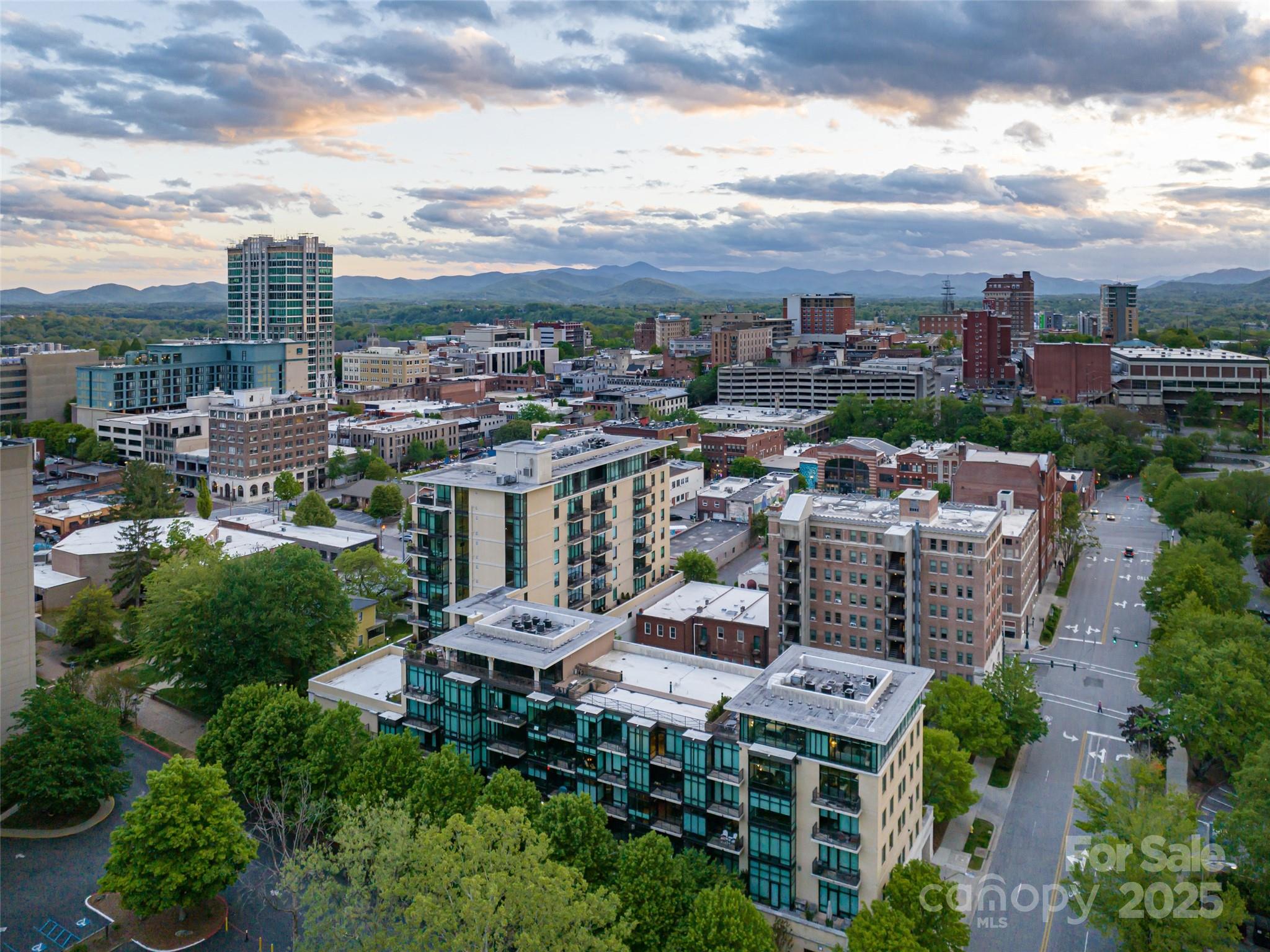 60 N Market Street Unit: 402