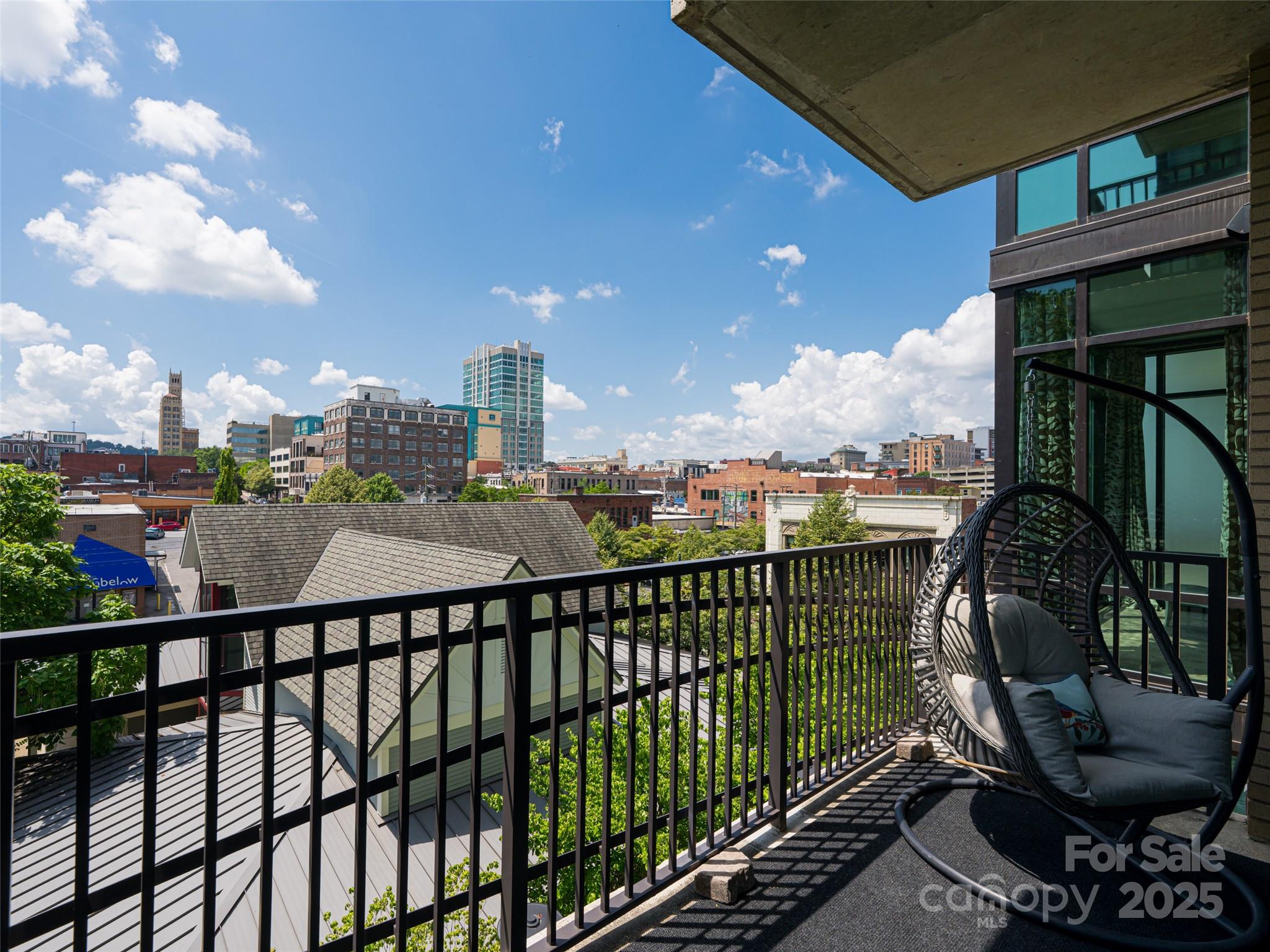 60 N Market Street Unit: 402