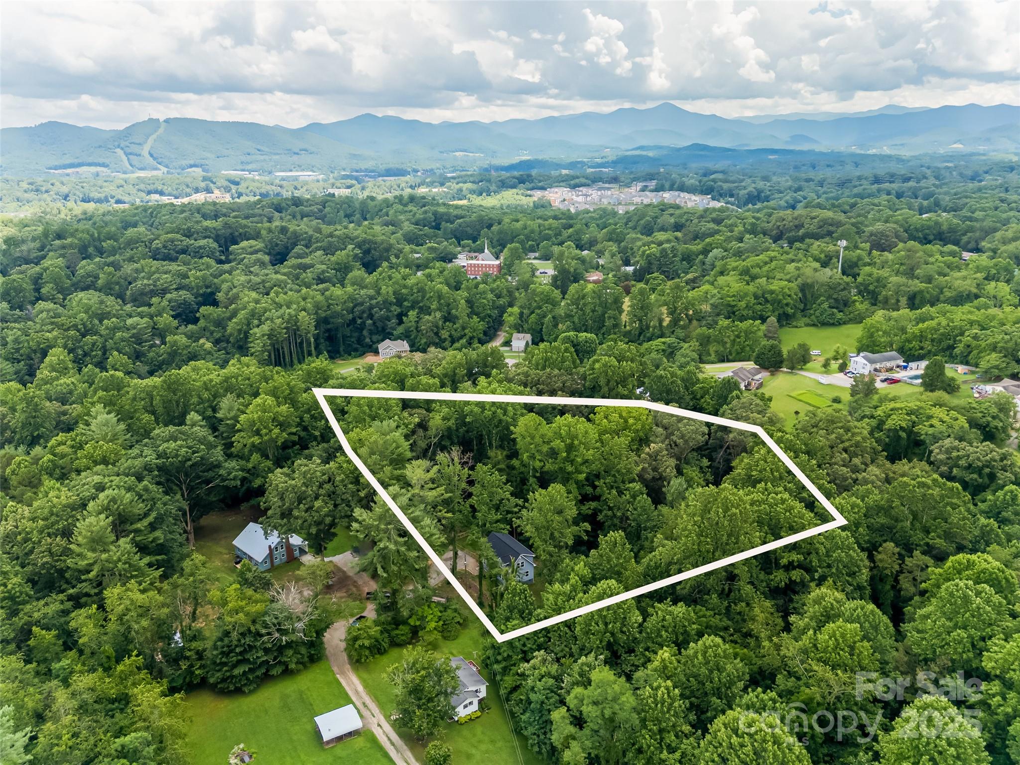 239 Bonnies Meadow Place
