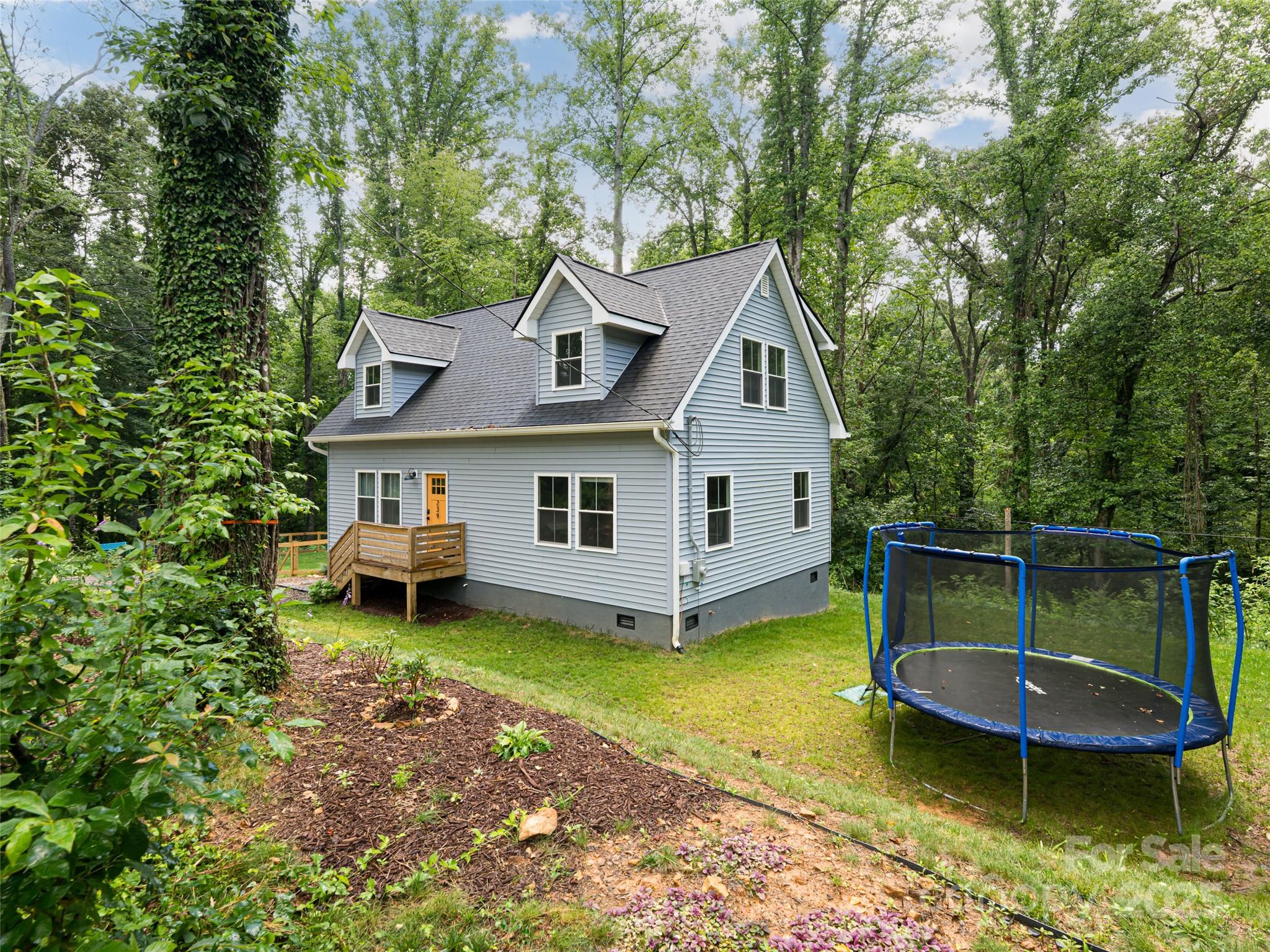 239 Bonnies Meadow Place