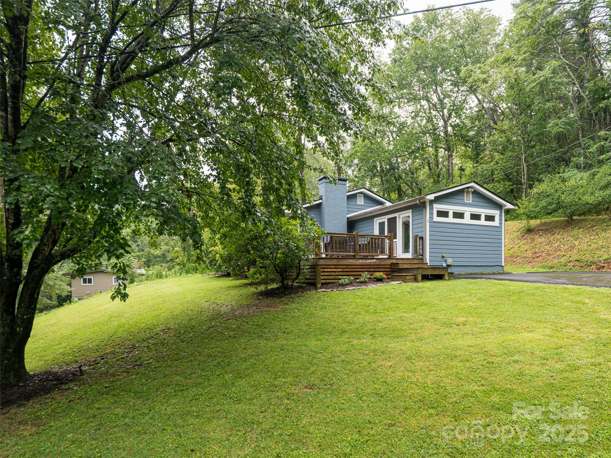 3 Valley Lane