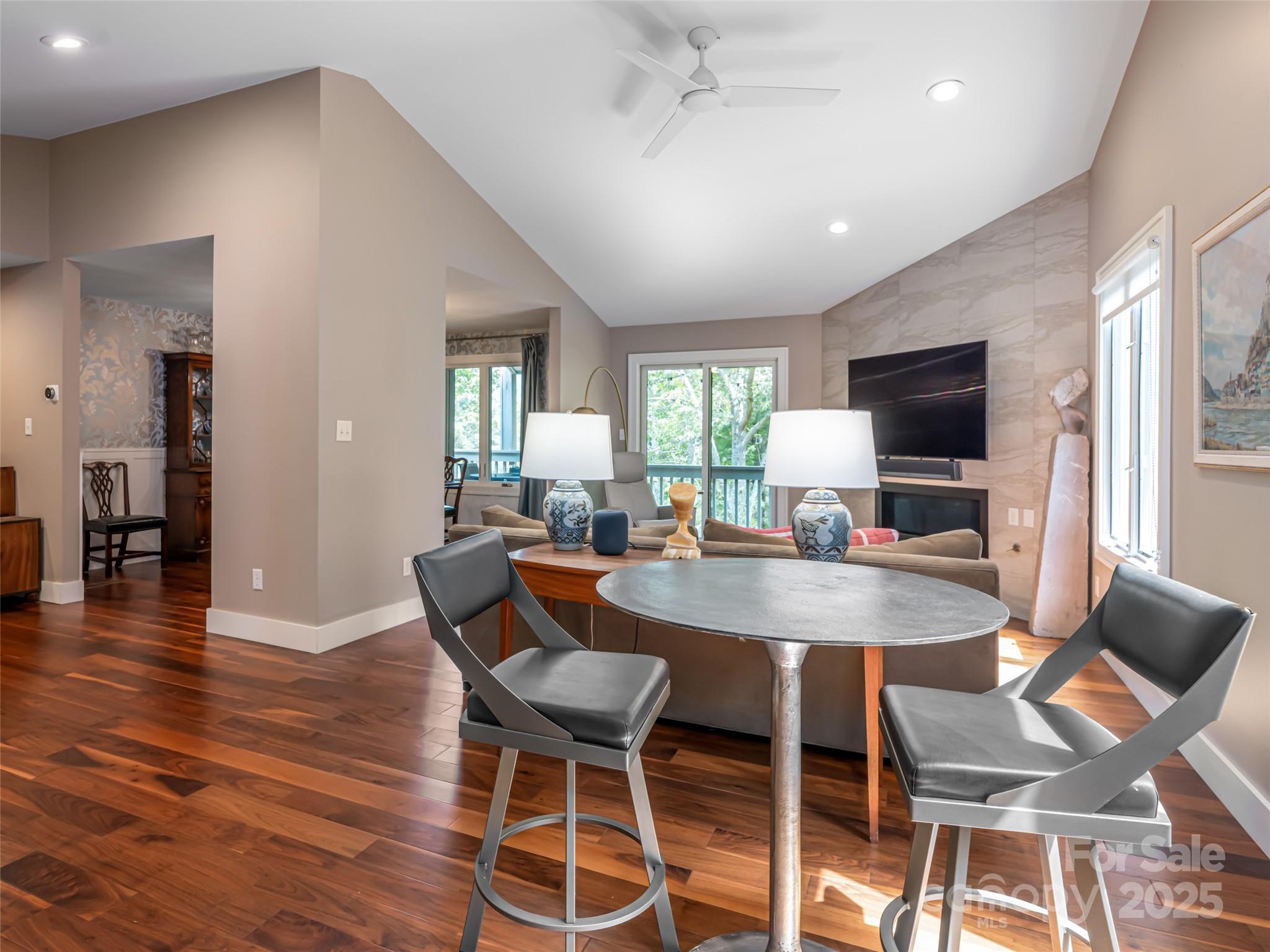 1302 Timber Trail