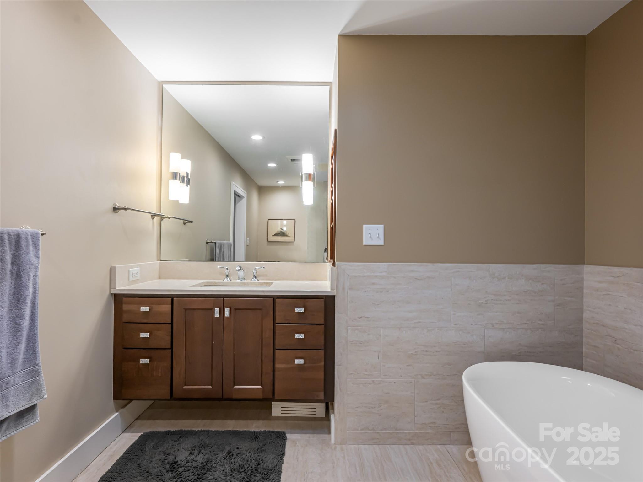 1302 Timber Trail