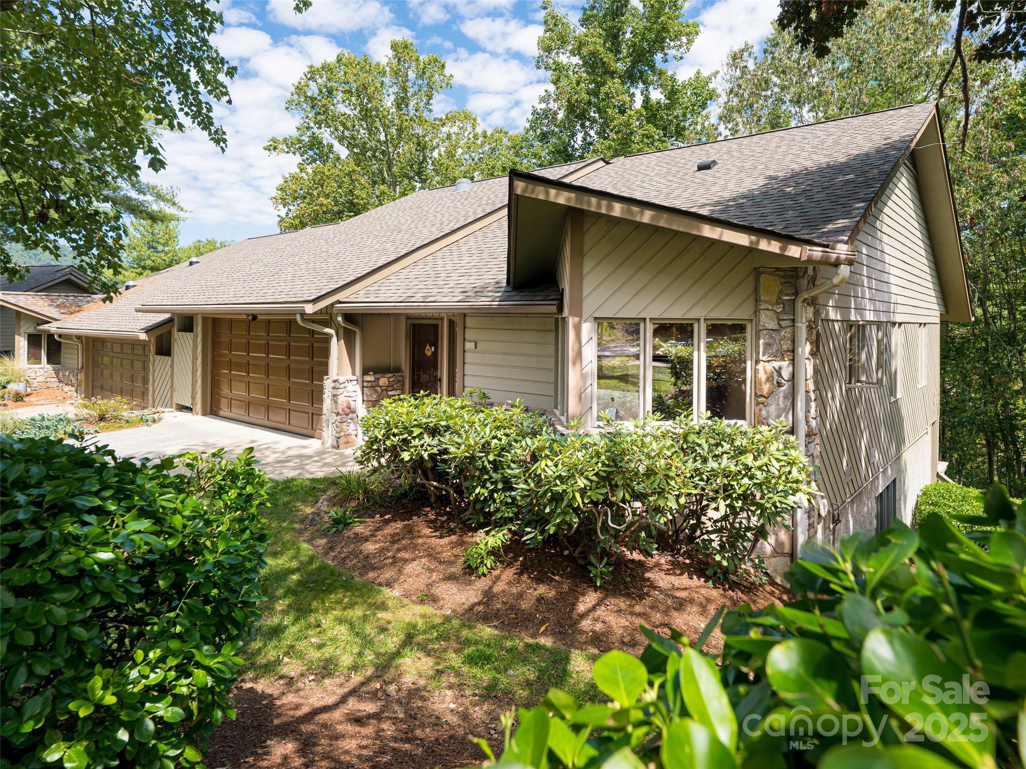 1302 Timber Trail