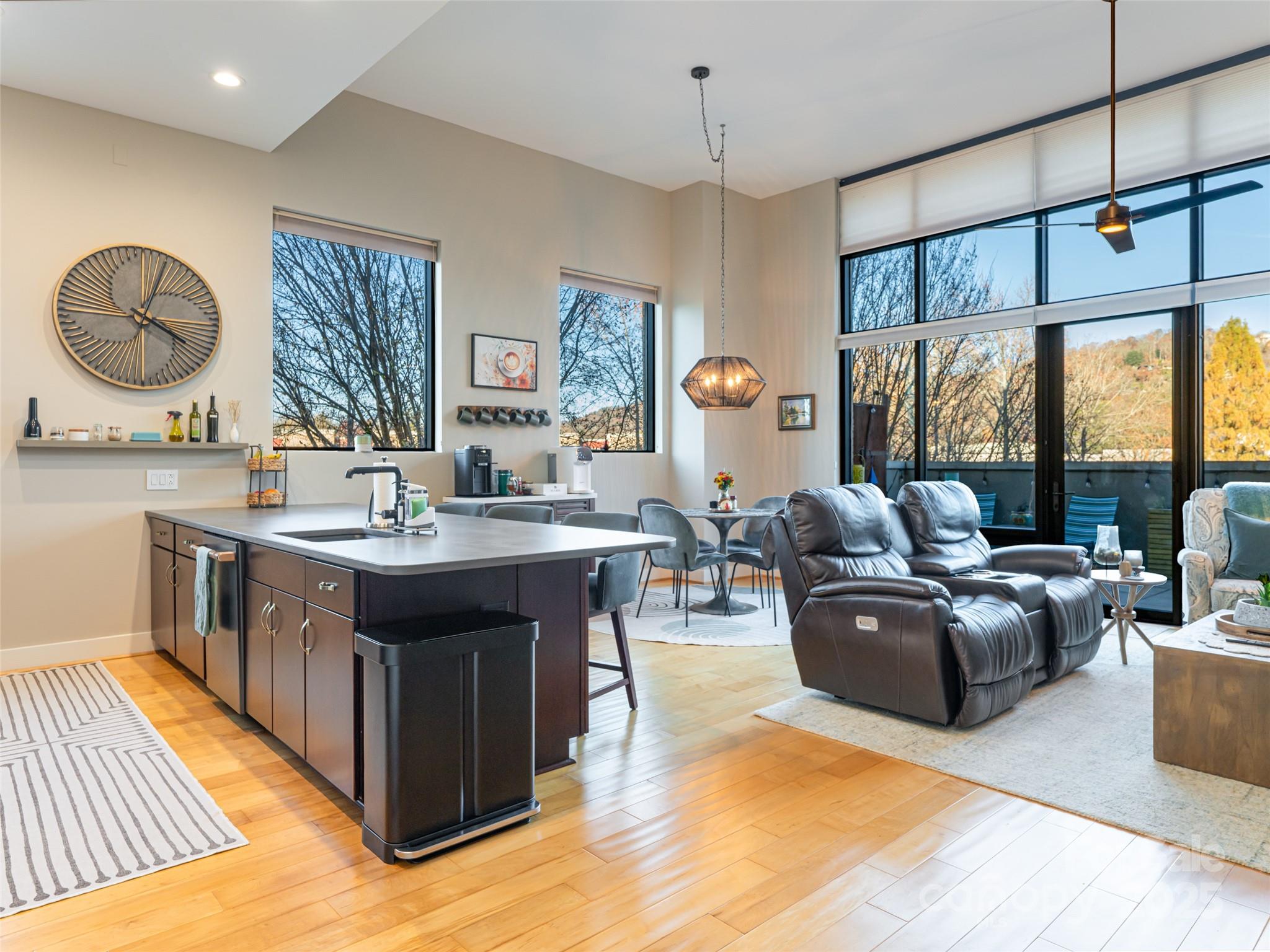 60 N Market Street Unit: 117