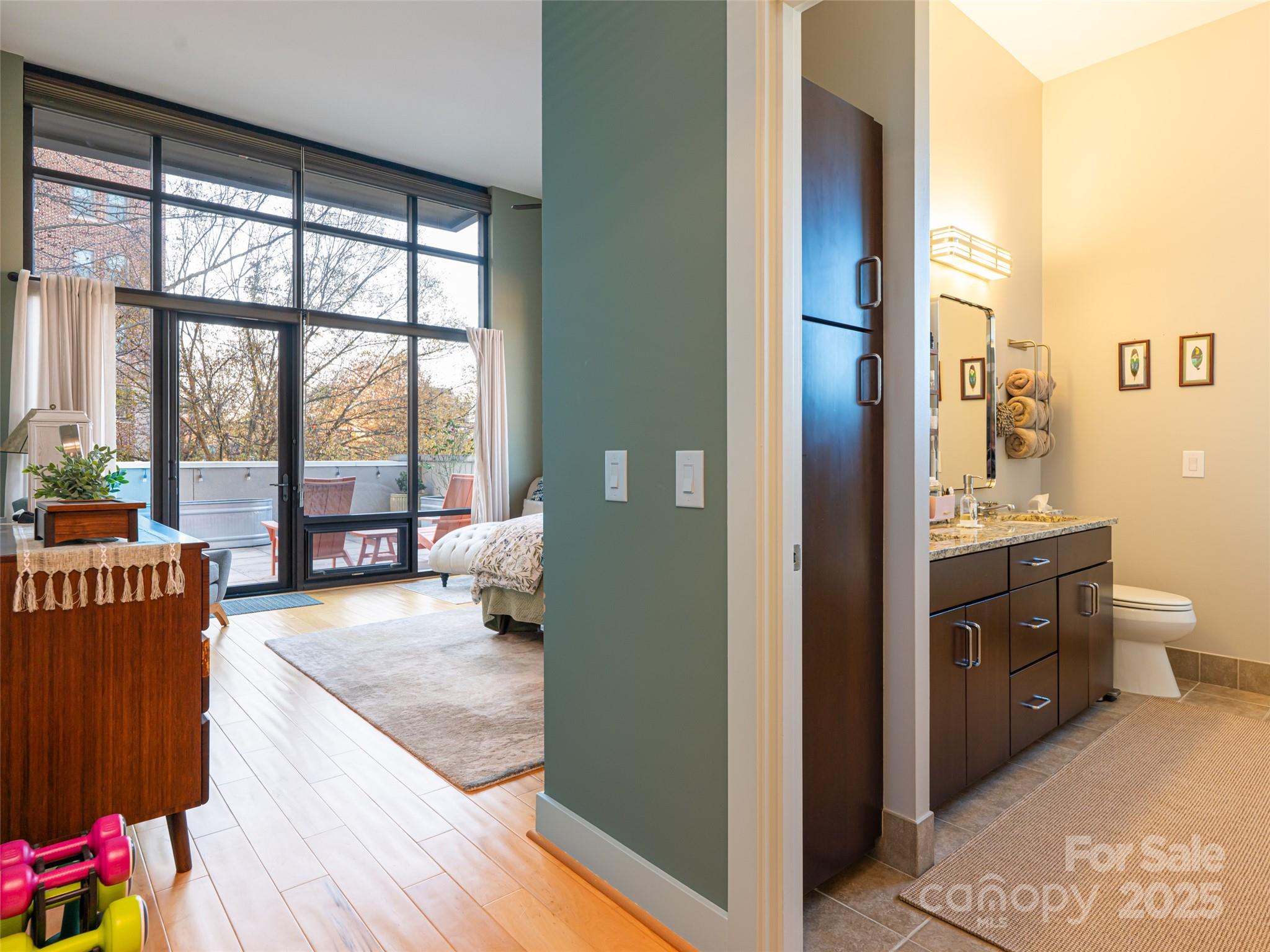 60 N Market Street Unit: 117