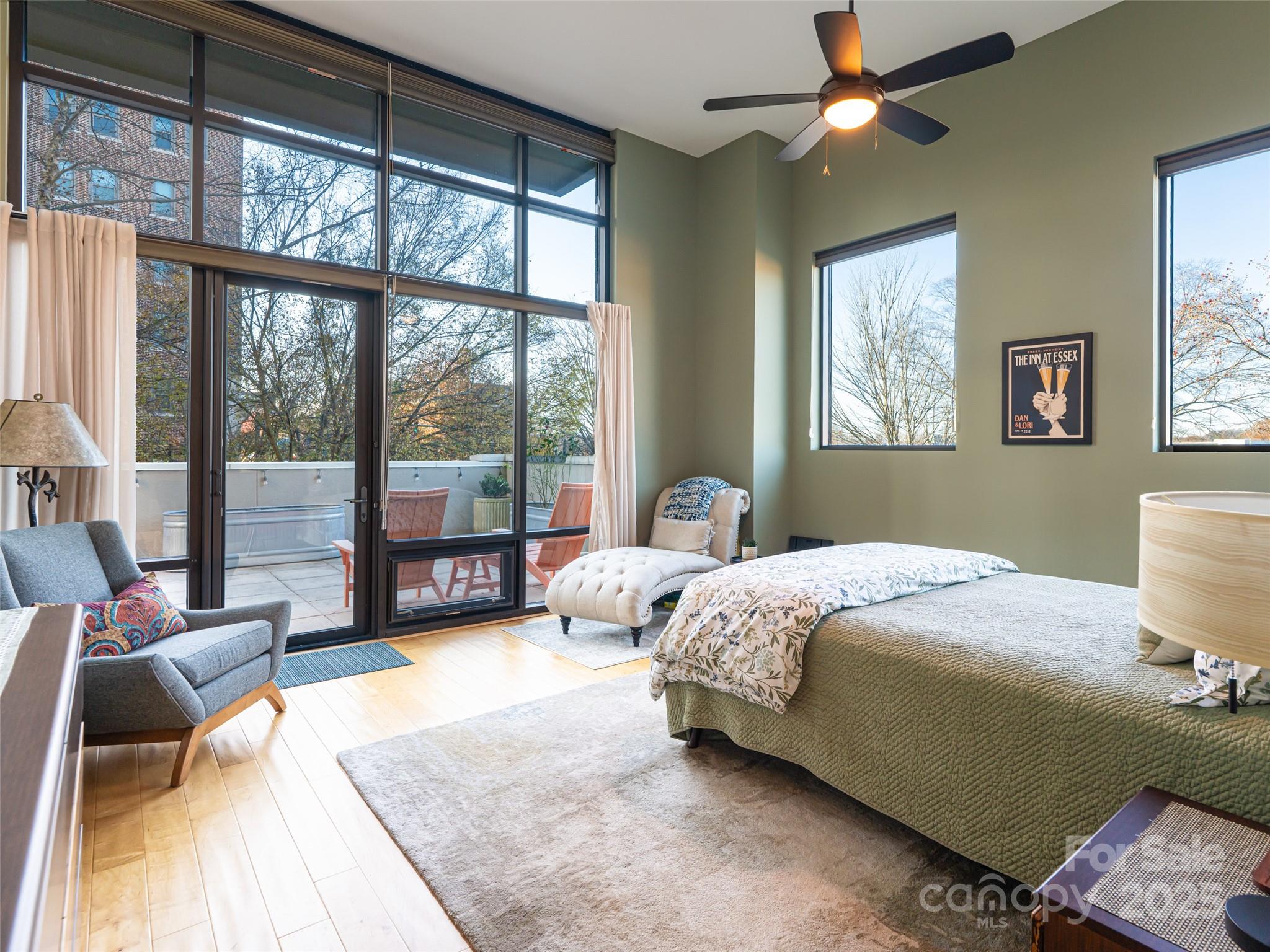 60 N Market Street Unit: 117