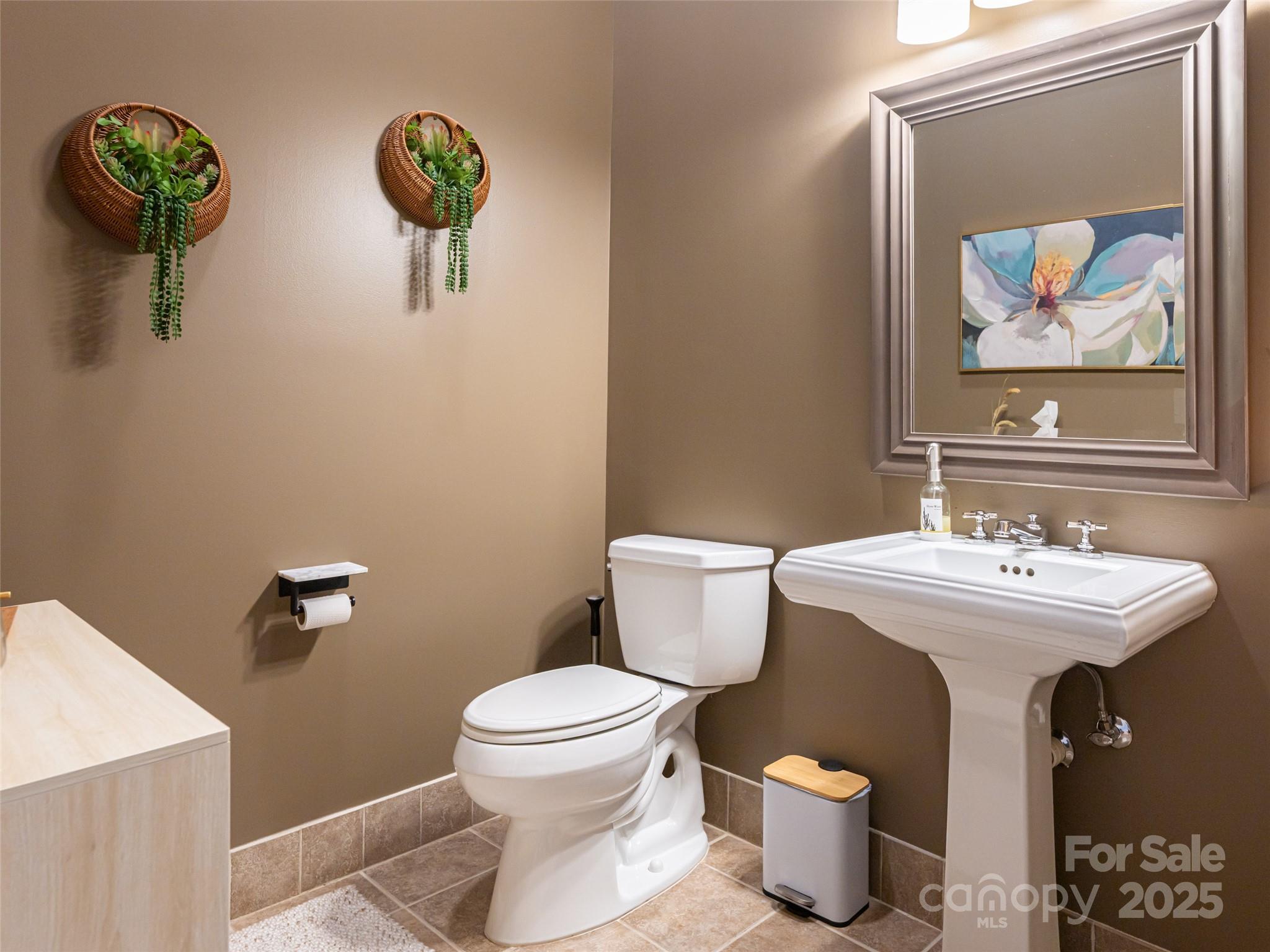 60 N Market Street Unit: 117