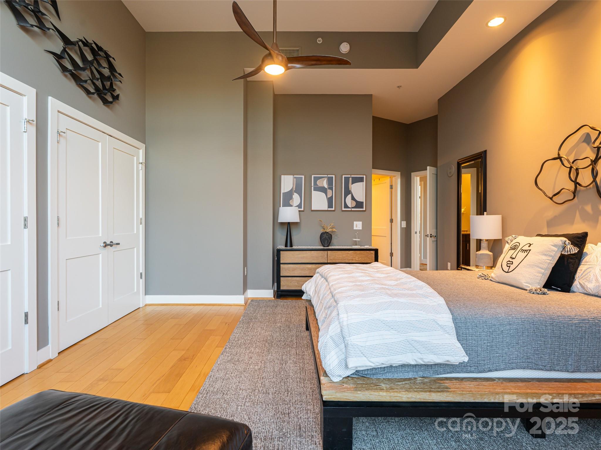 60 N Market Street Unit: 117