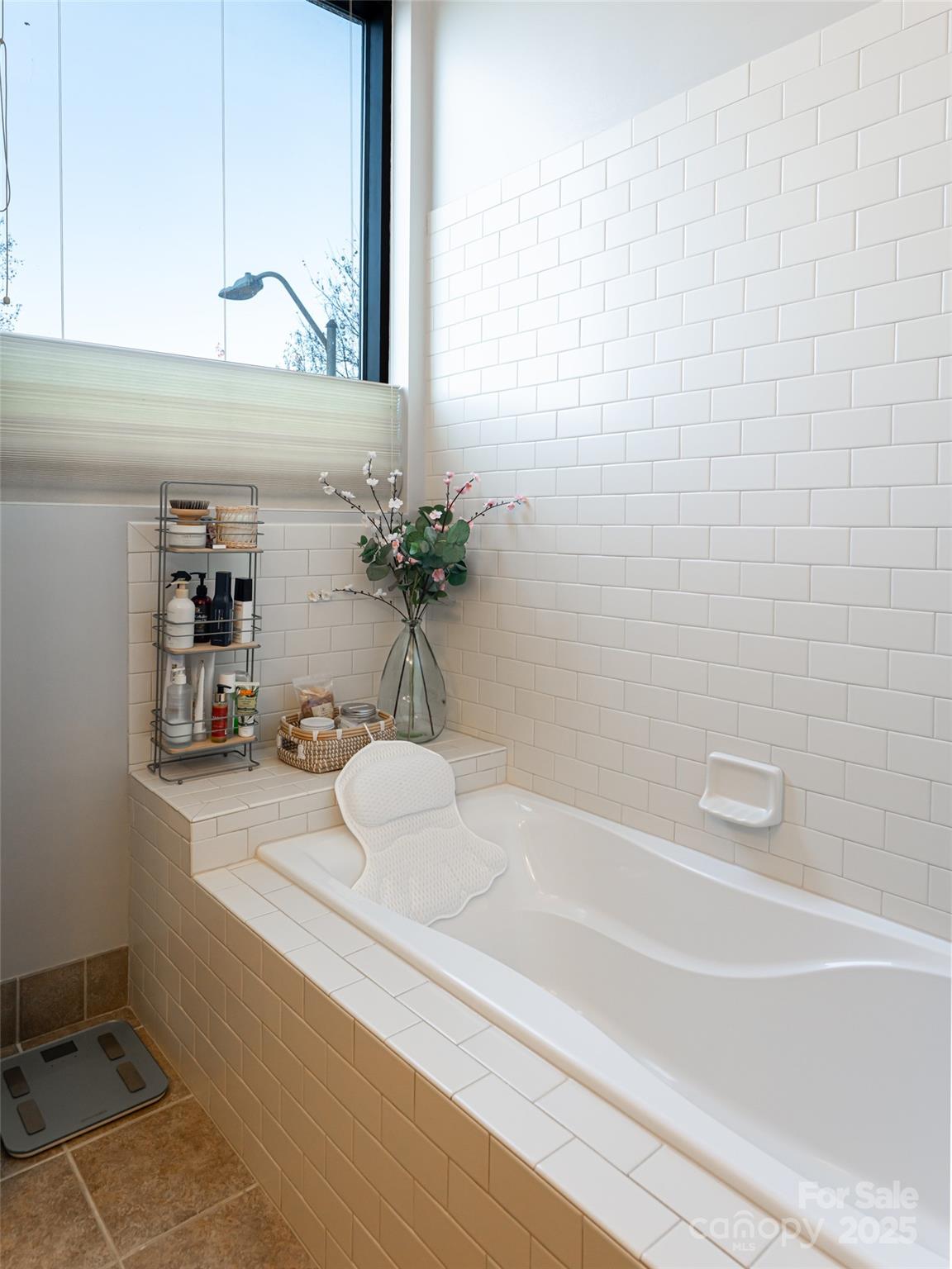 60 N Market Street Unit: 117