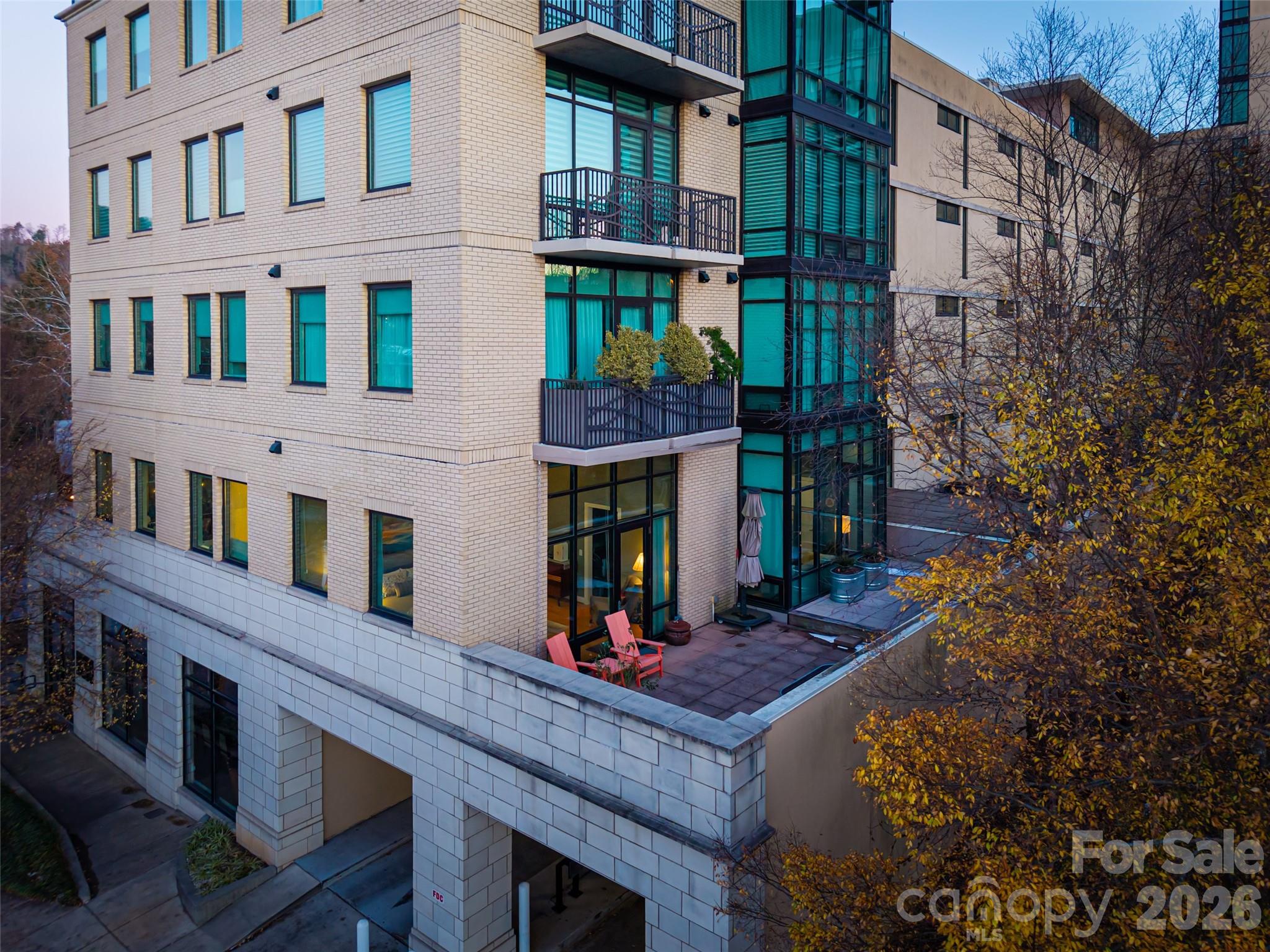 60 N Market Street Unit: 117