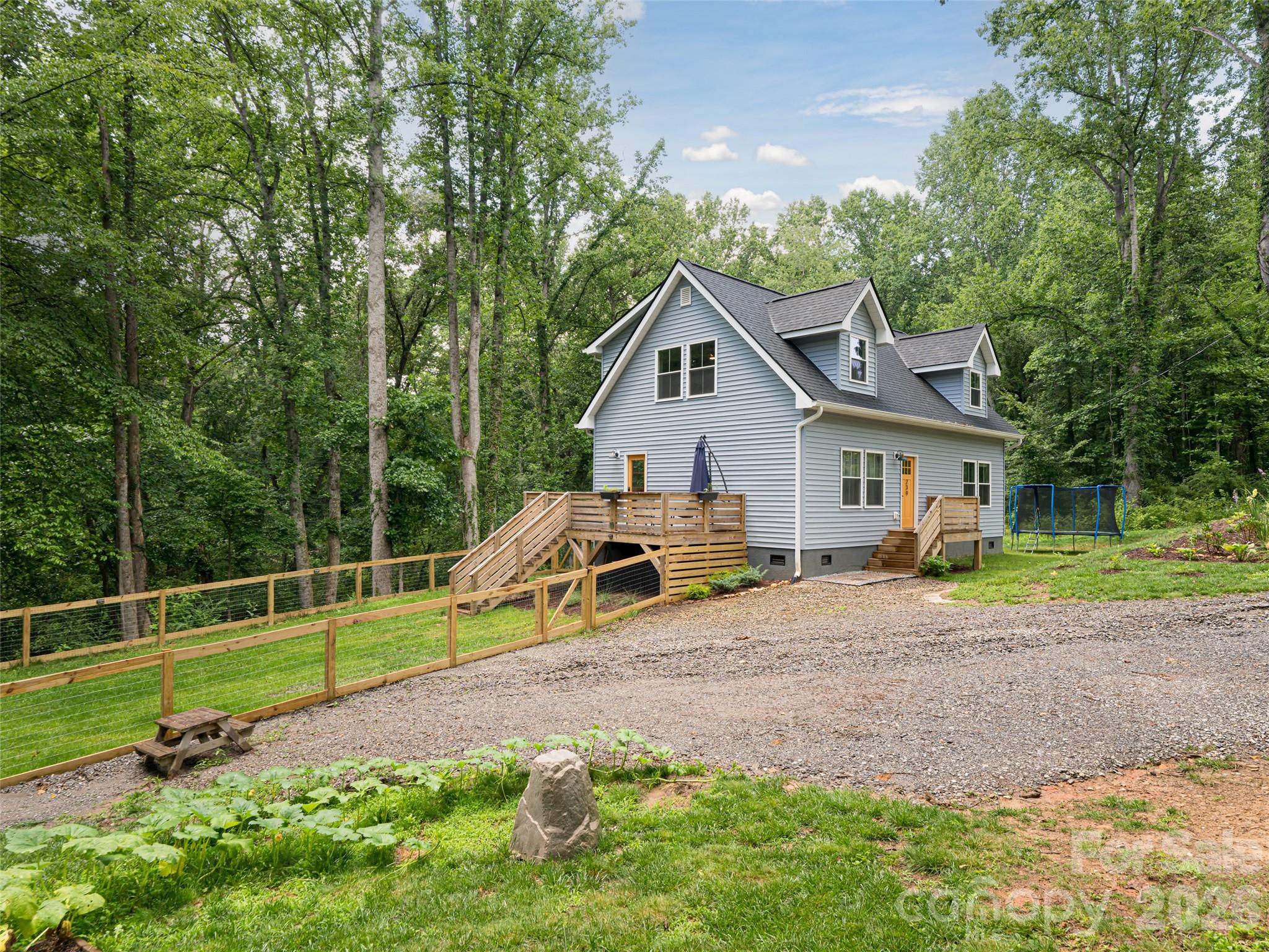 239 Bonnies Meadow Place