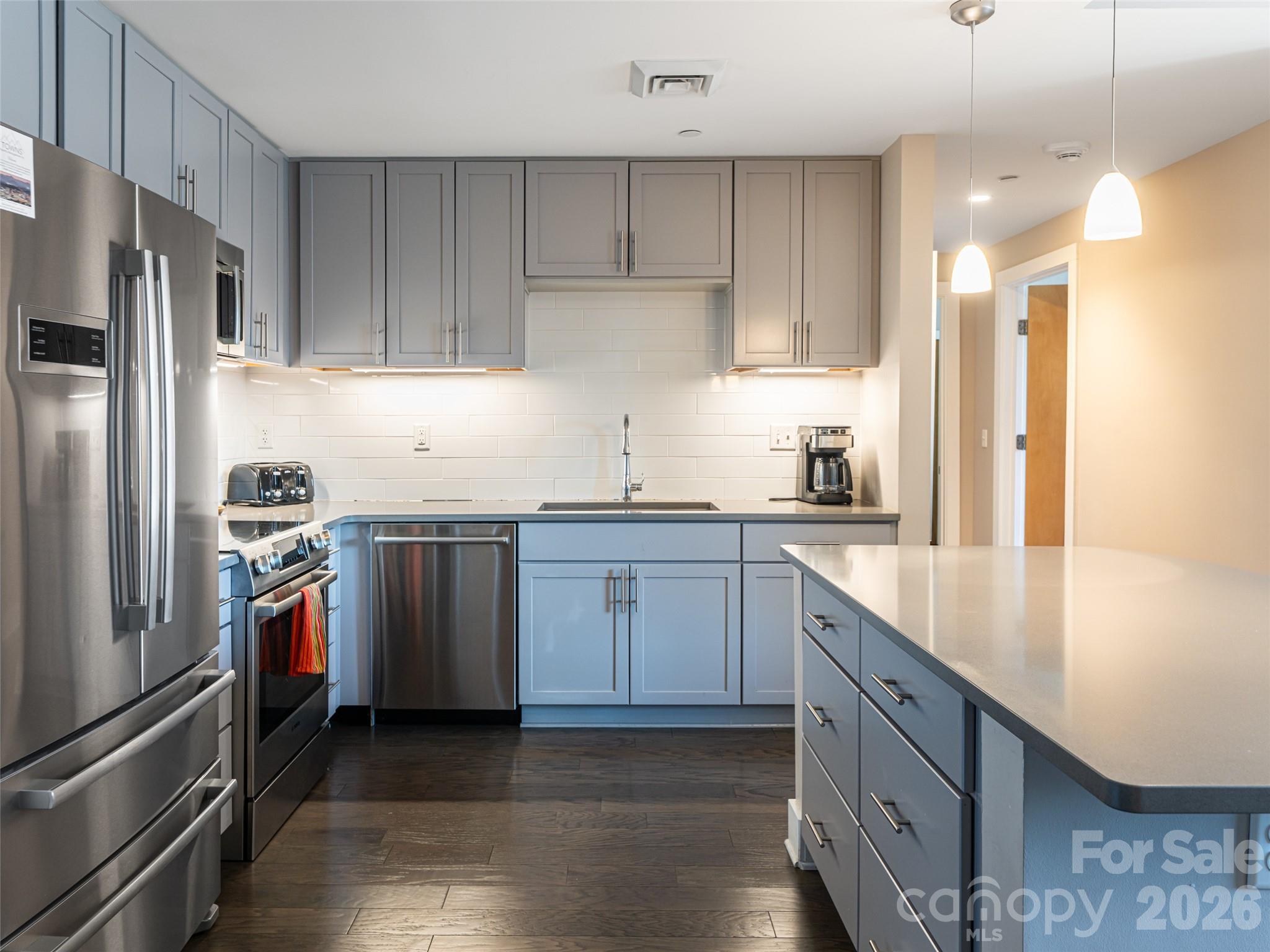 45 Asheland Avenue Unit: 306