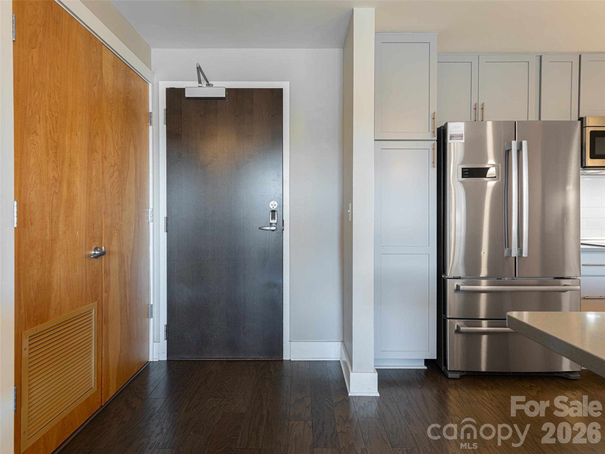 45 Asheland Avenue Unit: 306