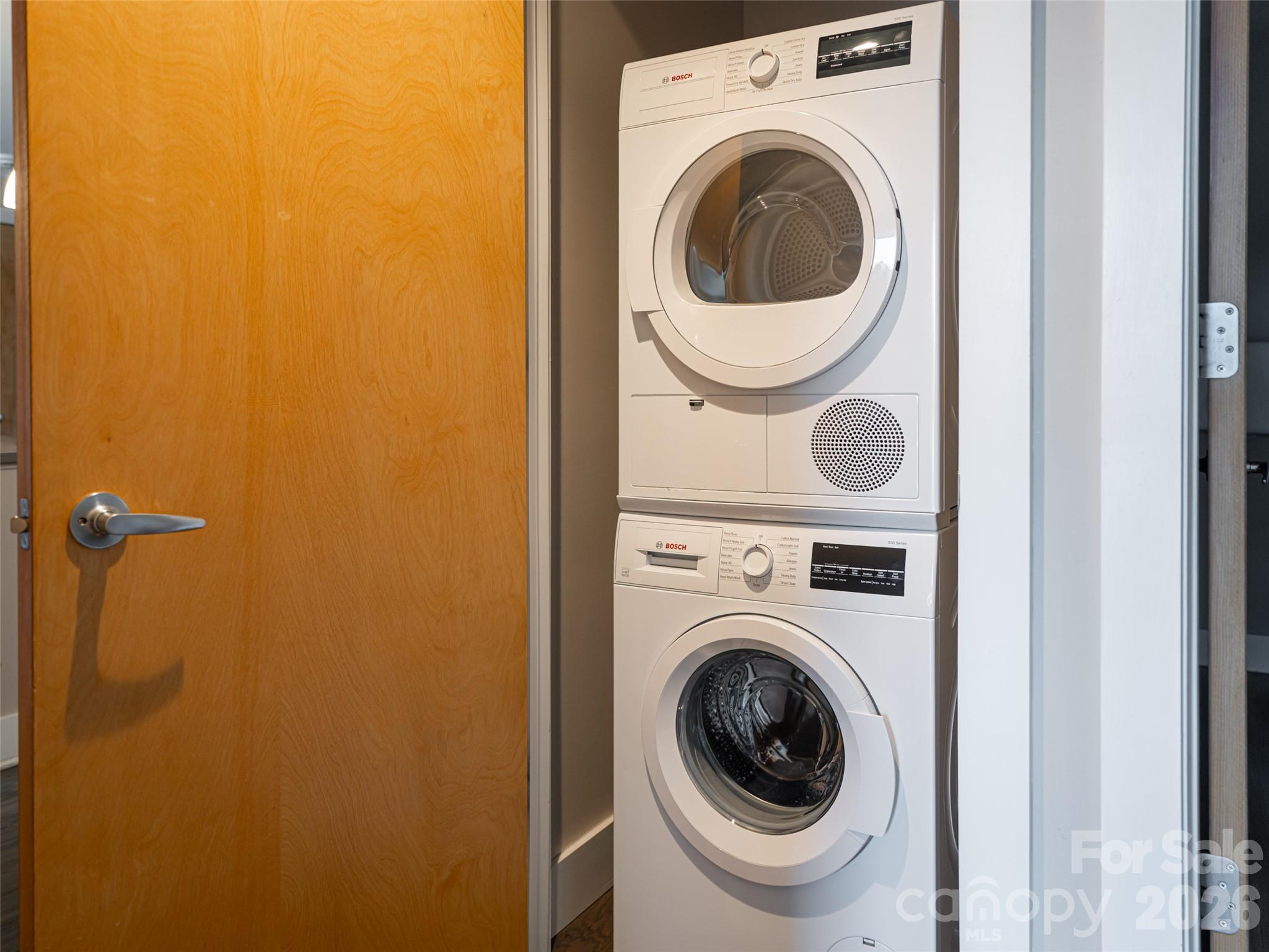 45 Asheland Avenue Unit: 306