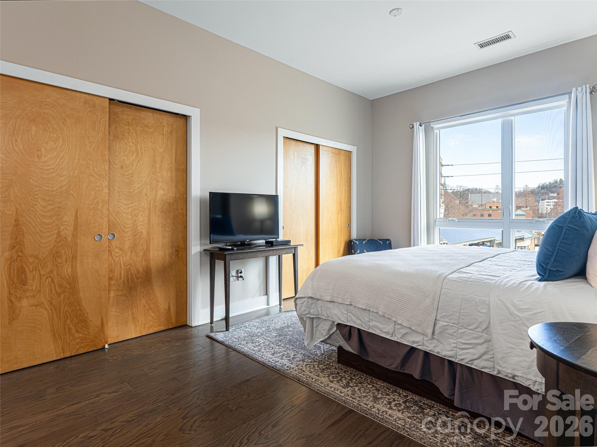 45 Asheland Avenue Unit: 306