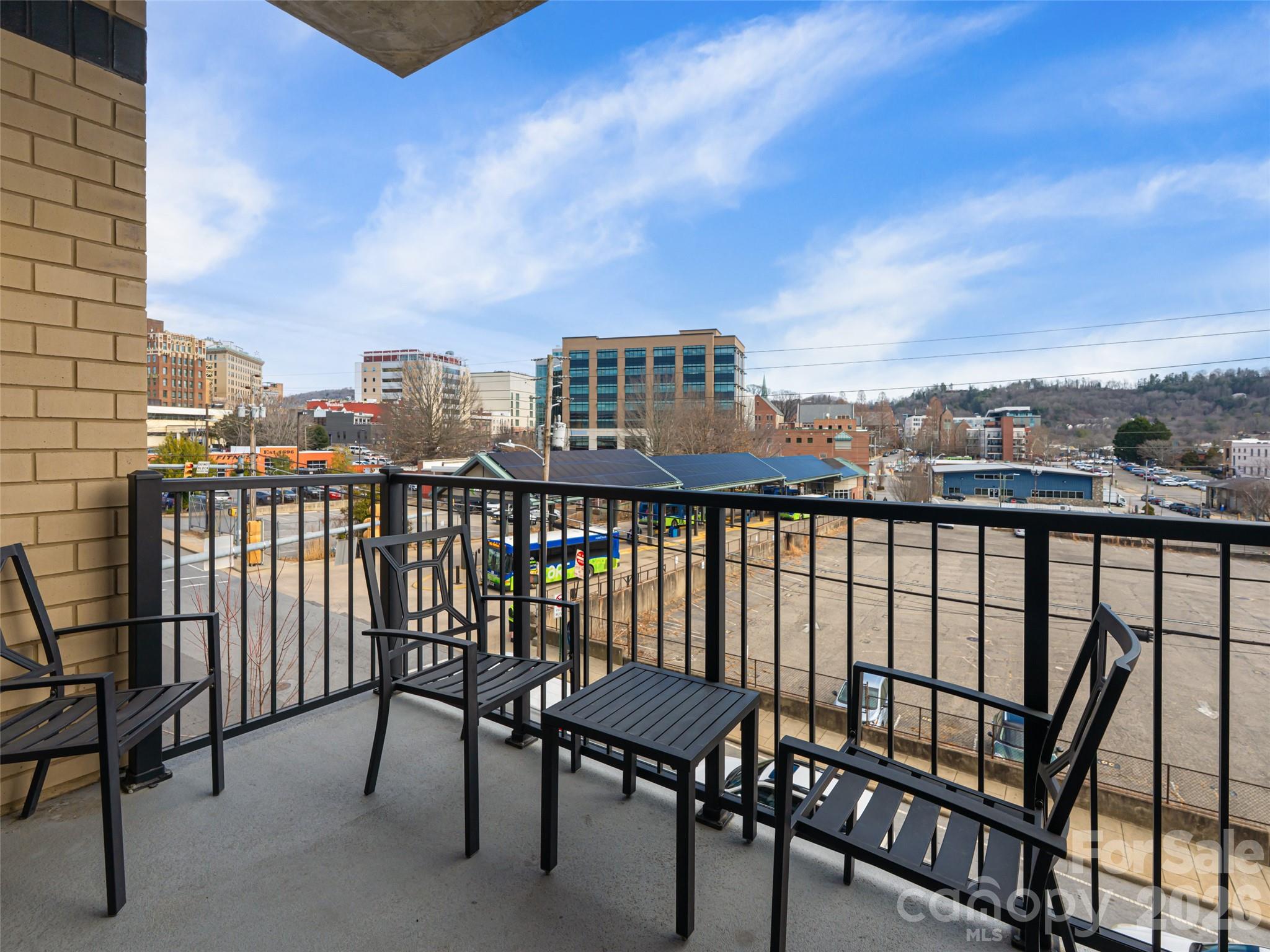 45 Asheland Avenue Unit: 306
