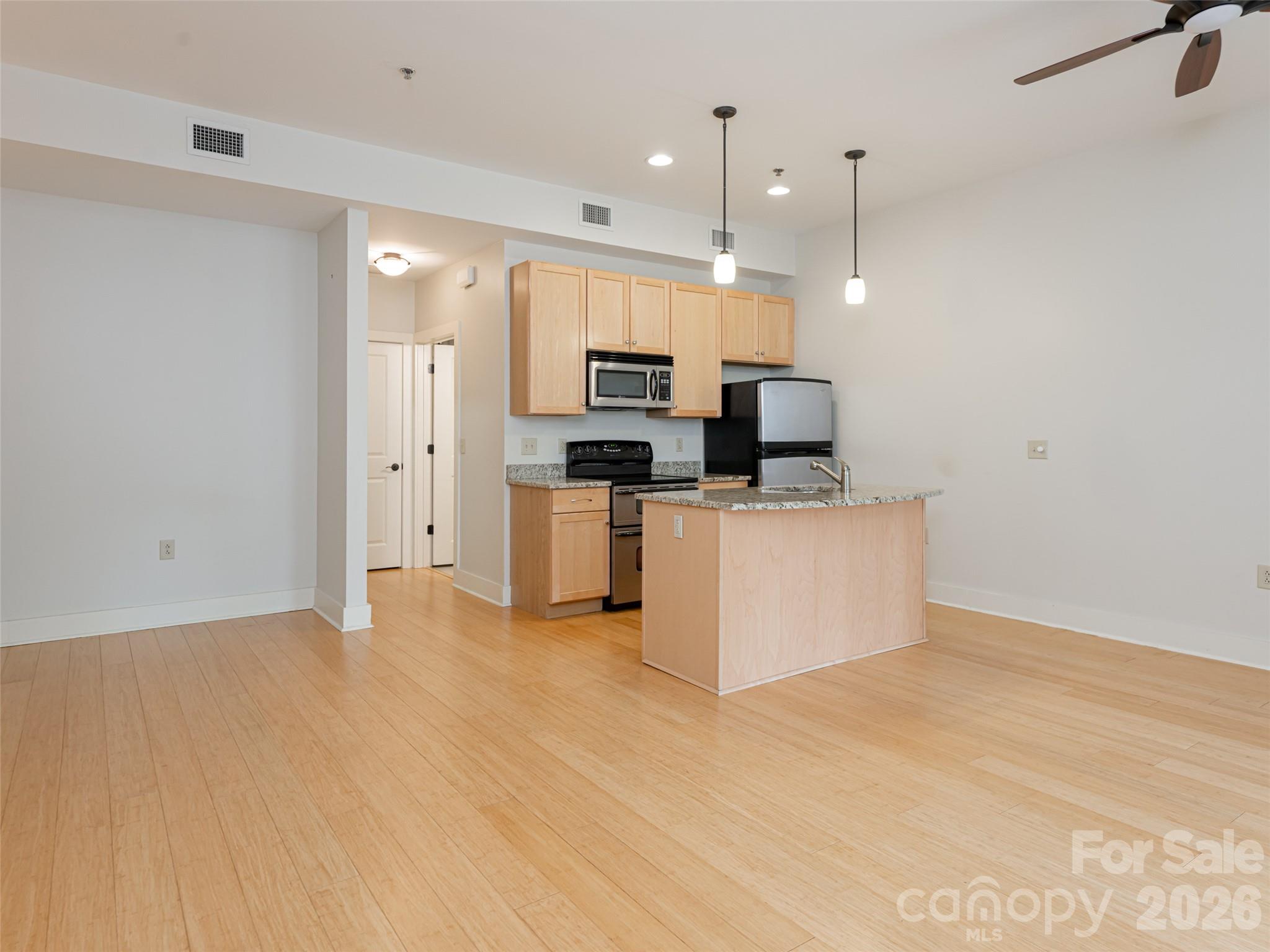 190 Broadway Street Unit: 310