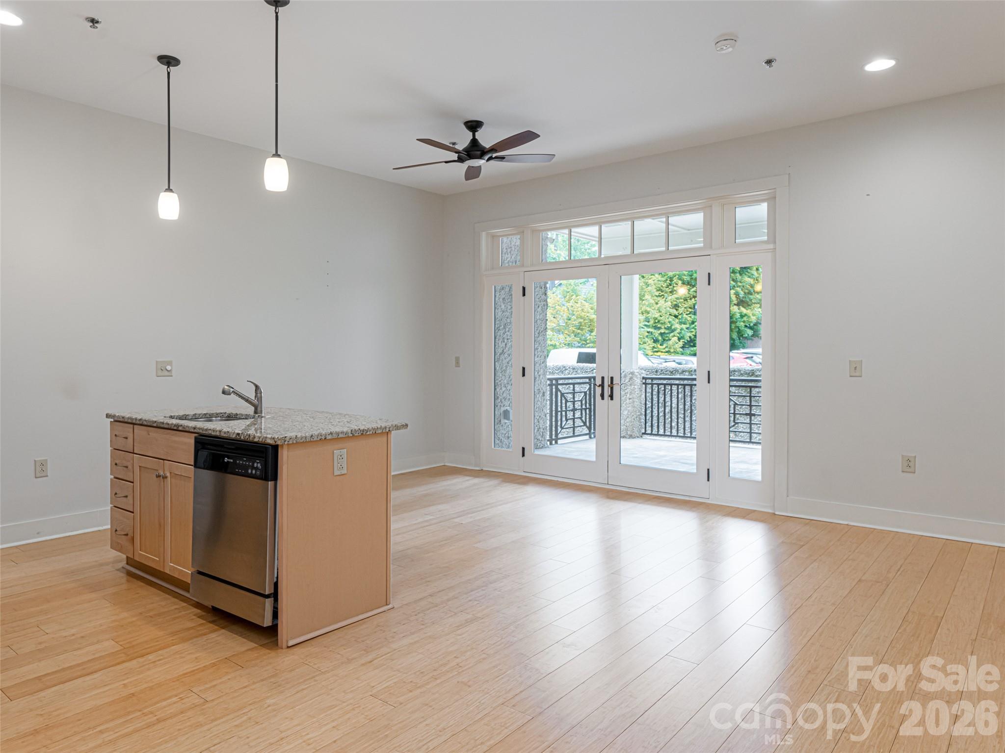 190 Broadway Street Unit: 310