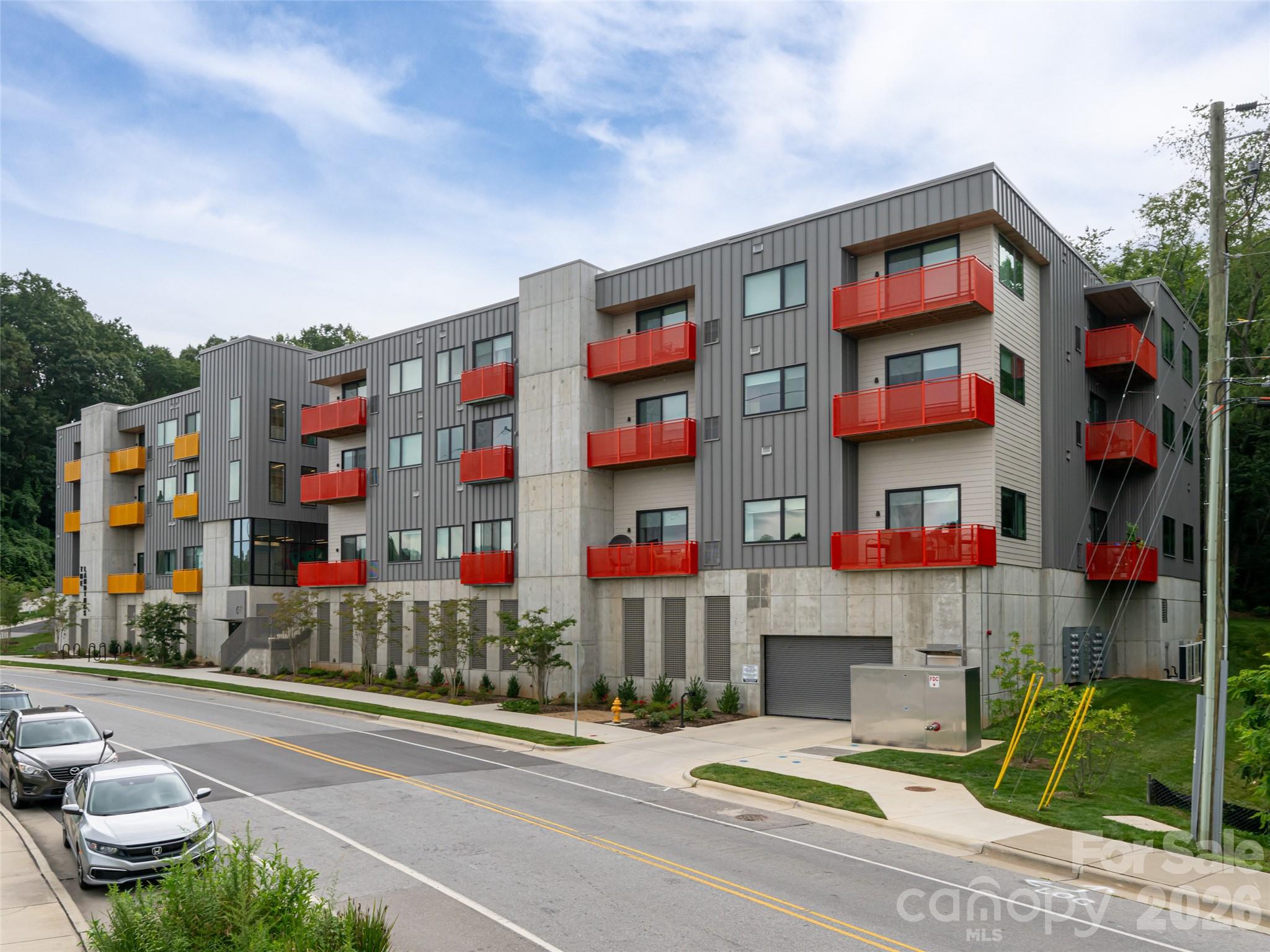 68 Craven Street Unit: 203