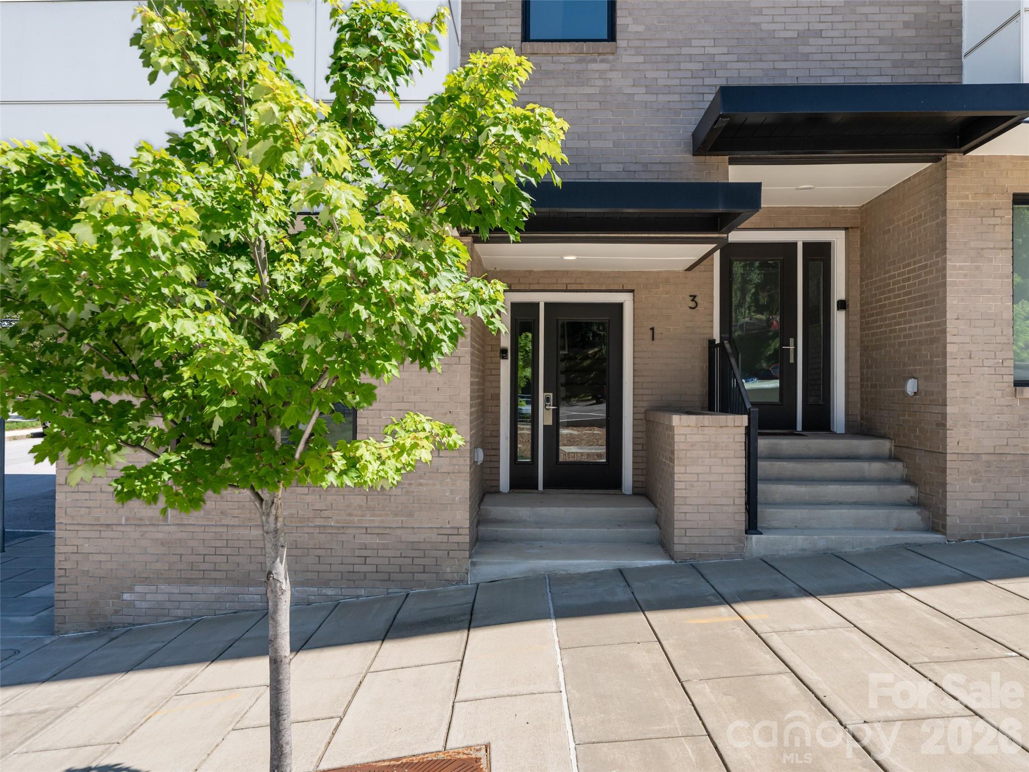 1 Bauhaus Court