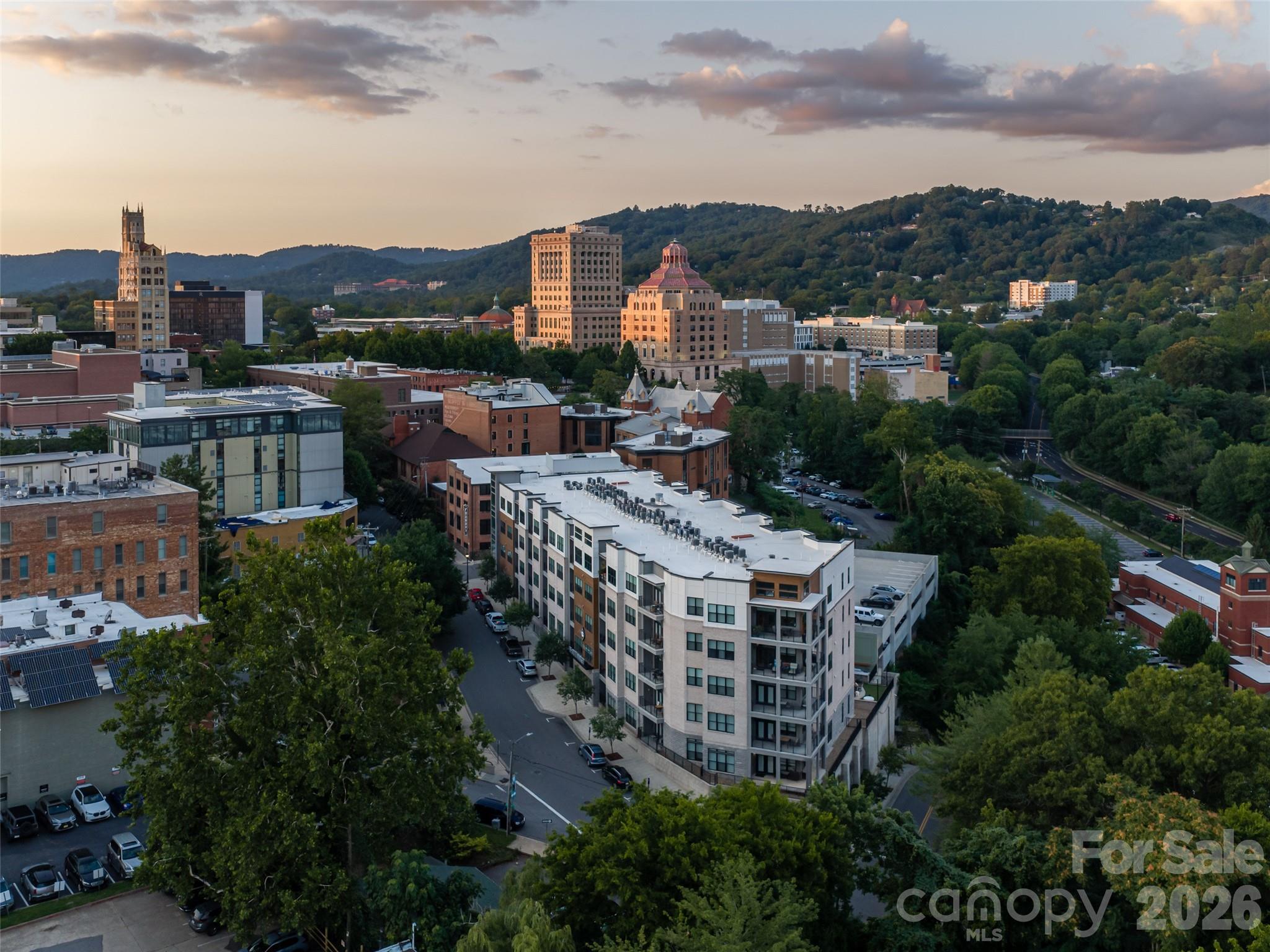 55 S Market Street Unit: 515