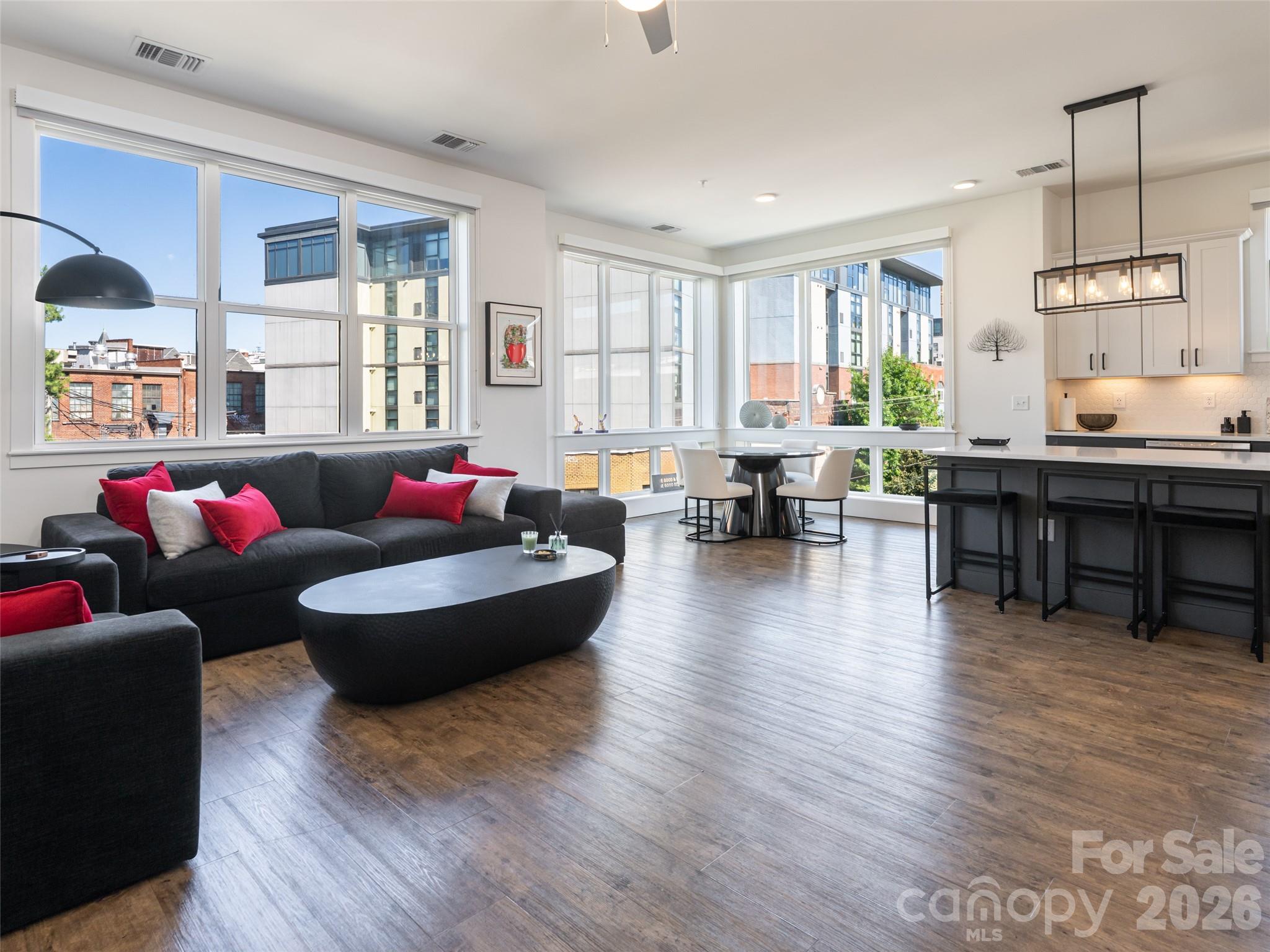 55 S Market Street Unit: 515