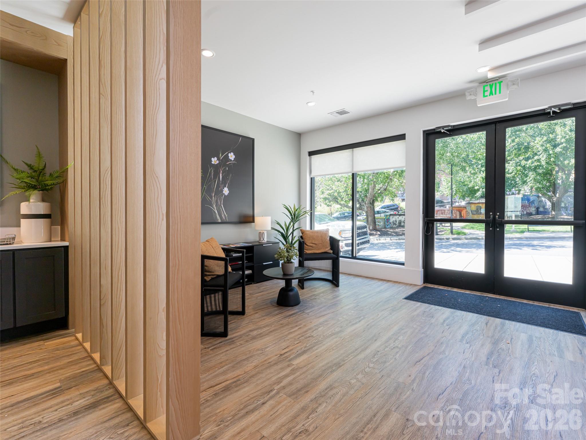 55 S Market Street Unit: 515