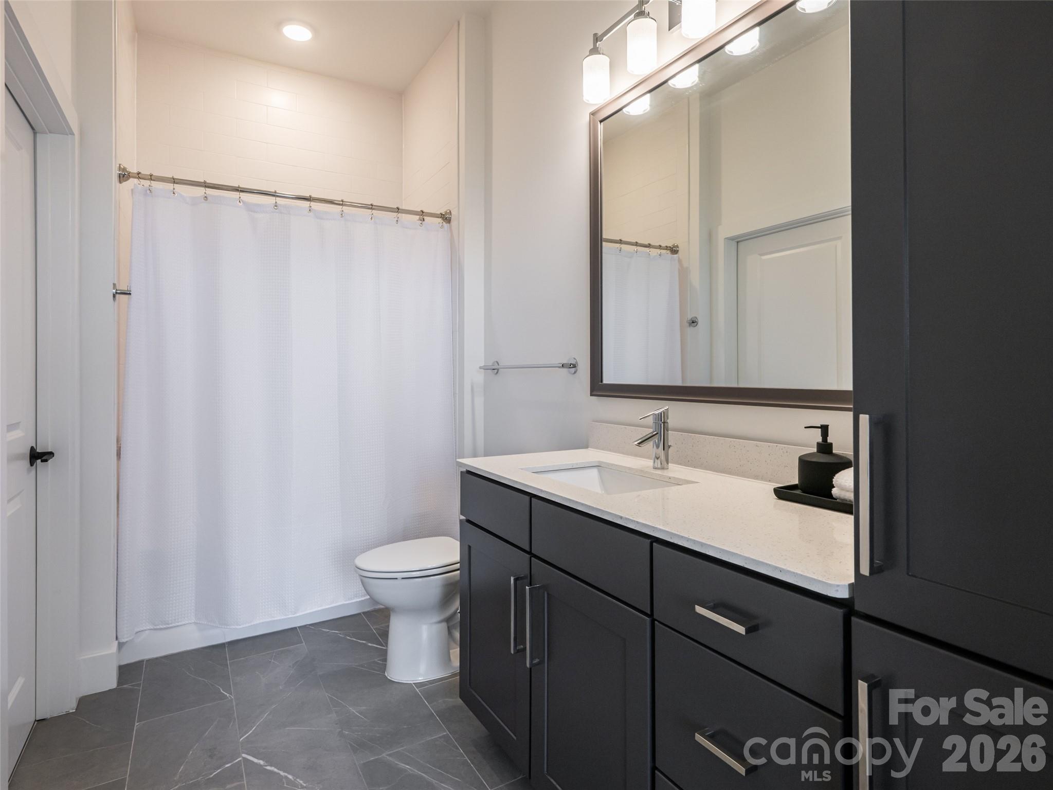 55 S Market Street Unit: 515
