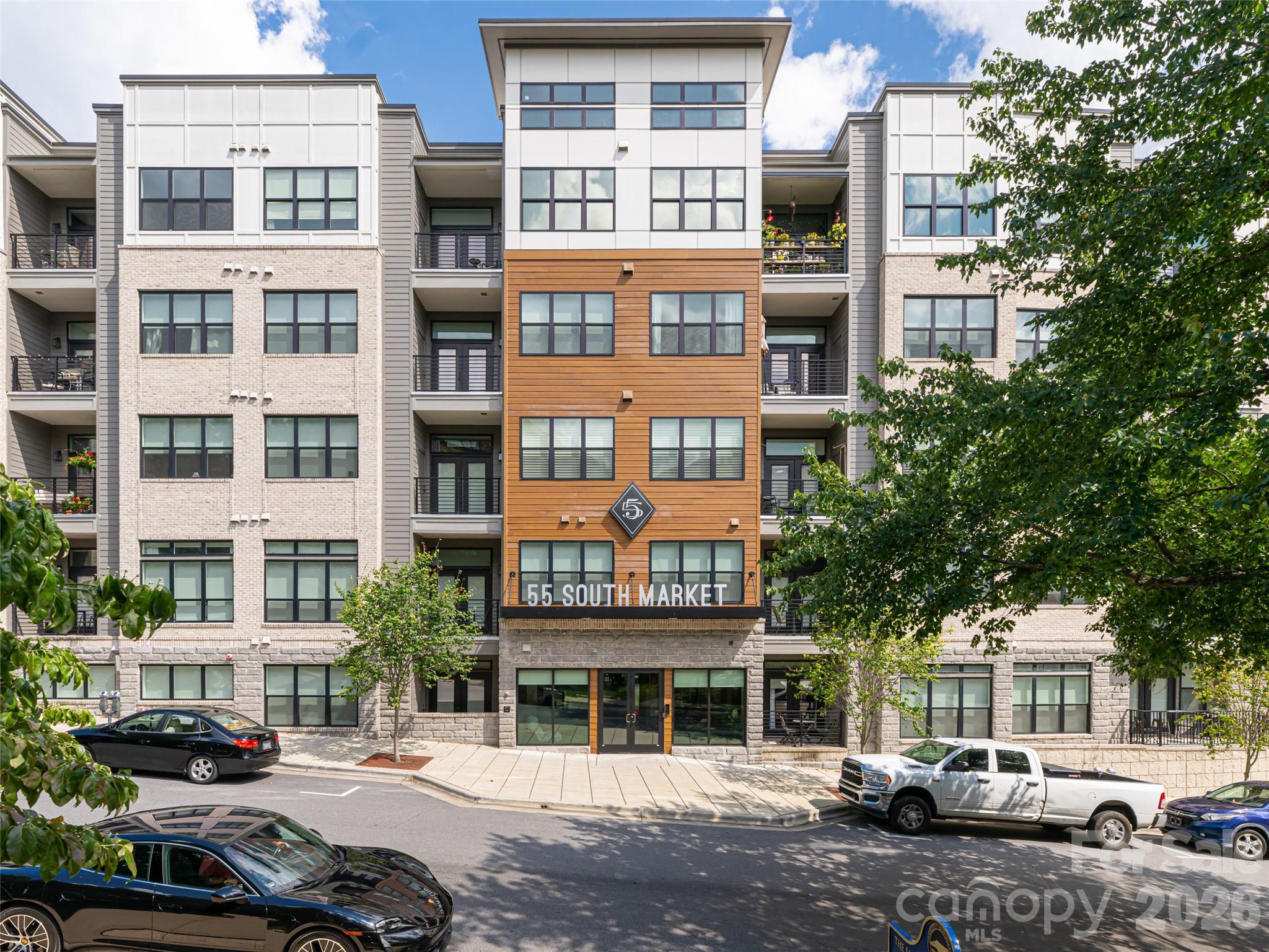 55 S Market Street Unit: 515