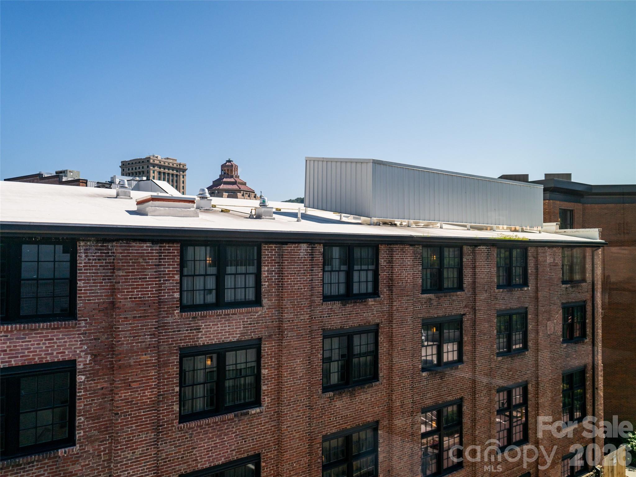 55 S Market Street Unit: 515