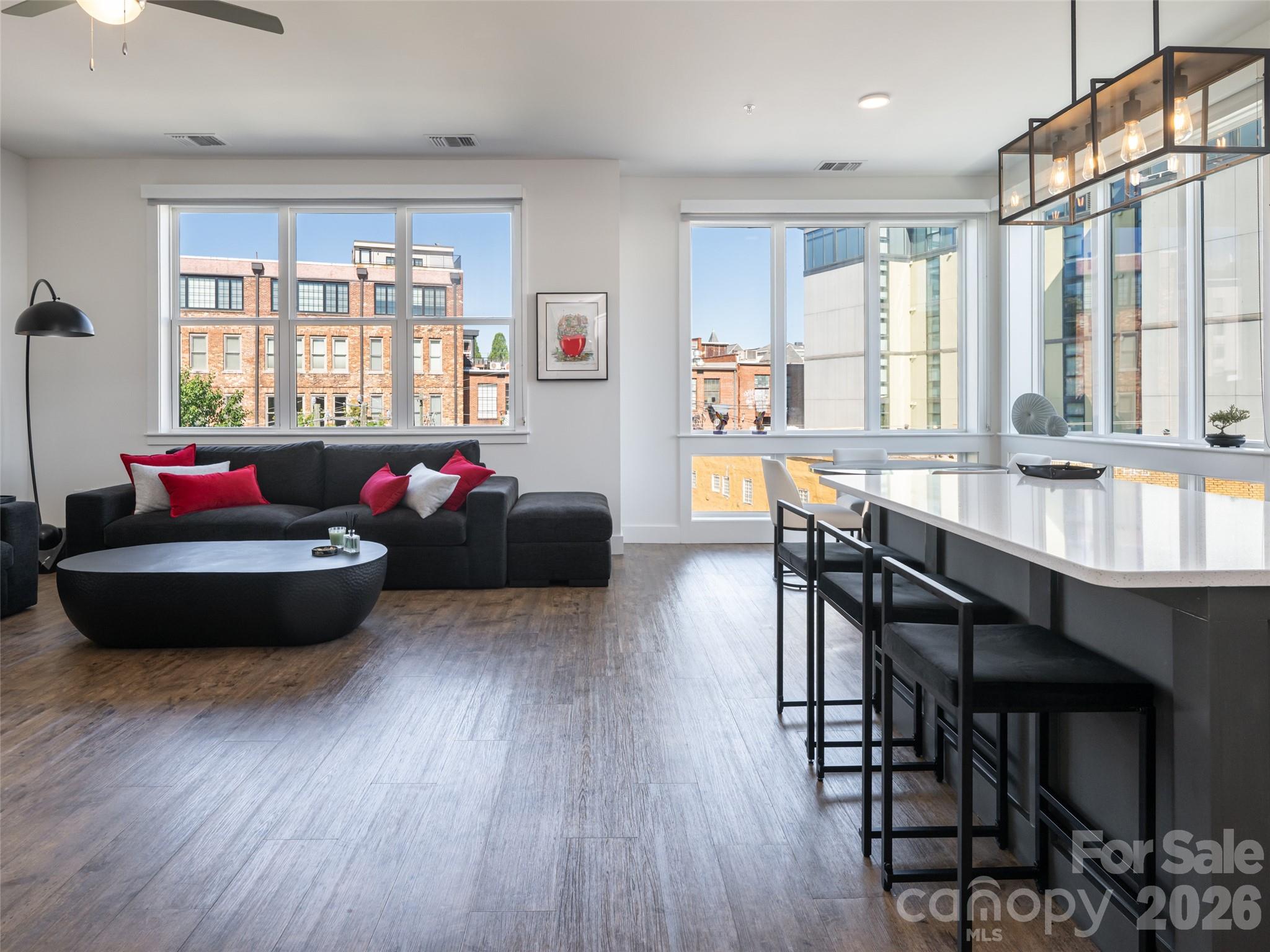 55 S Market Street Unit: 515