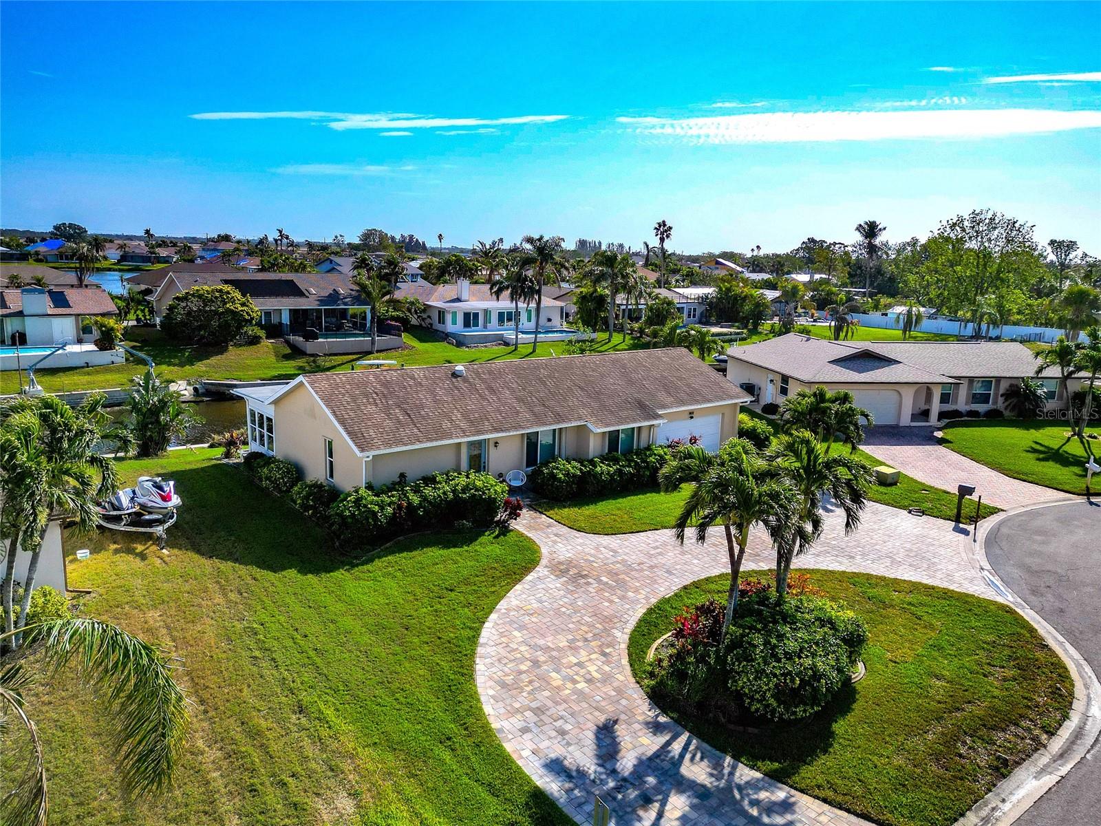 5011 MANGROVE POINT RD