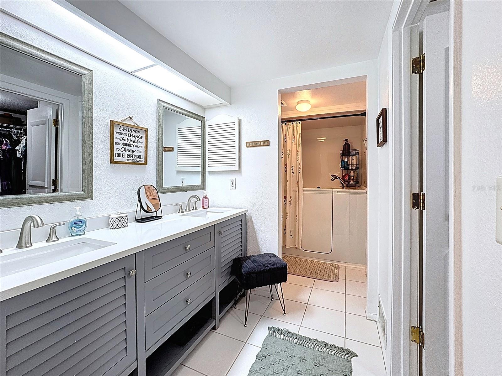 5234 LAKE ARROWHEAD TRL #30