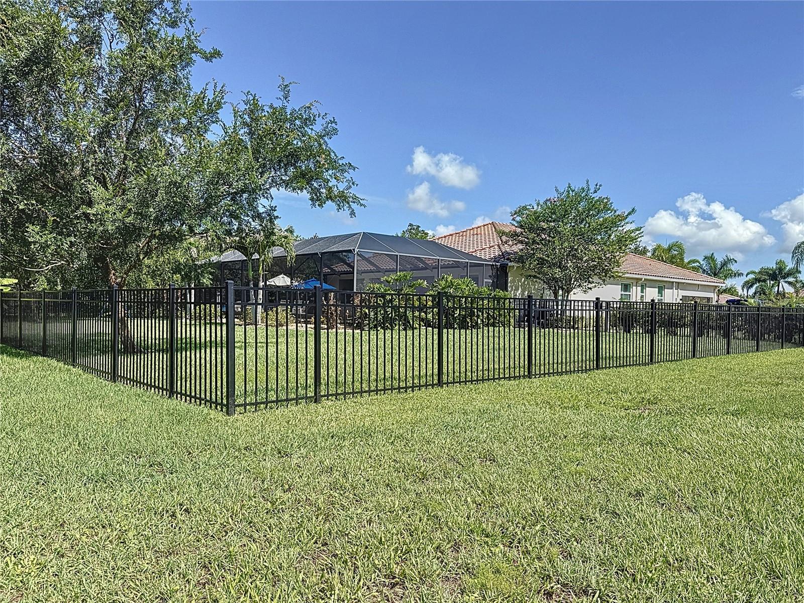 336 165TH CT NE