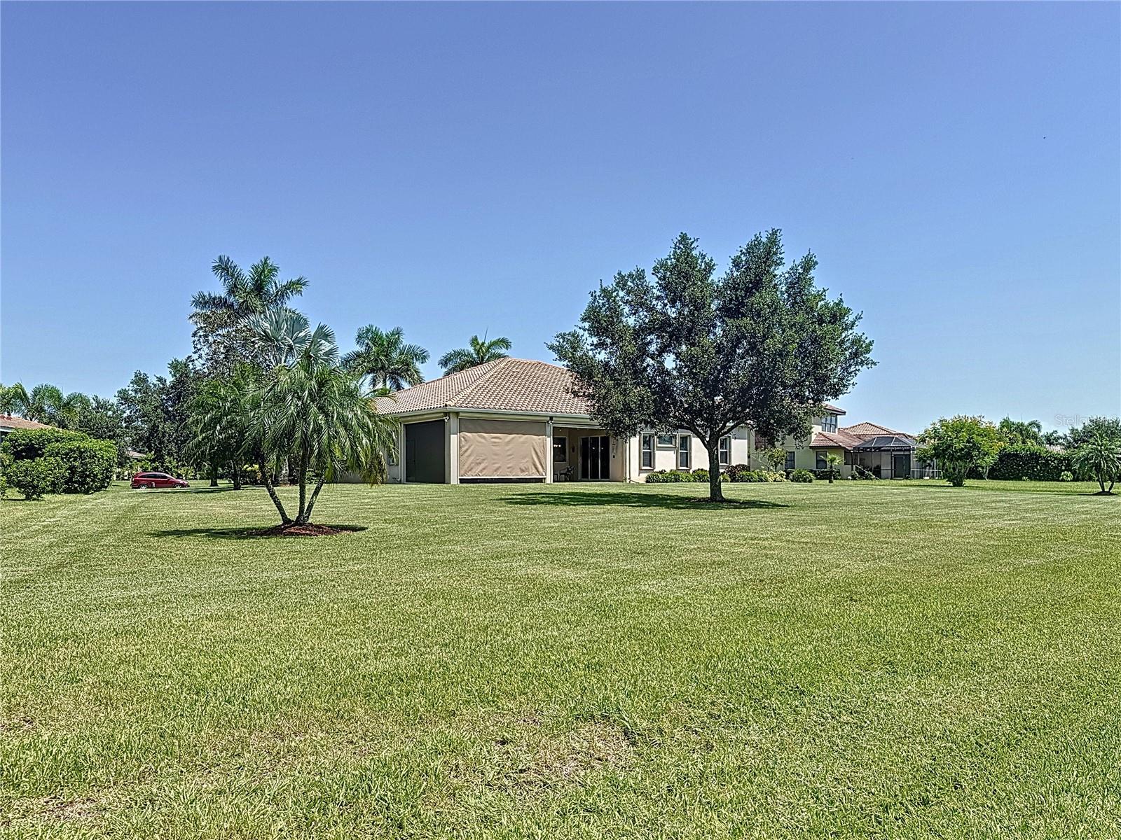 324 165TH CT NE
