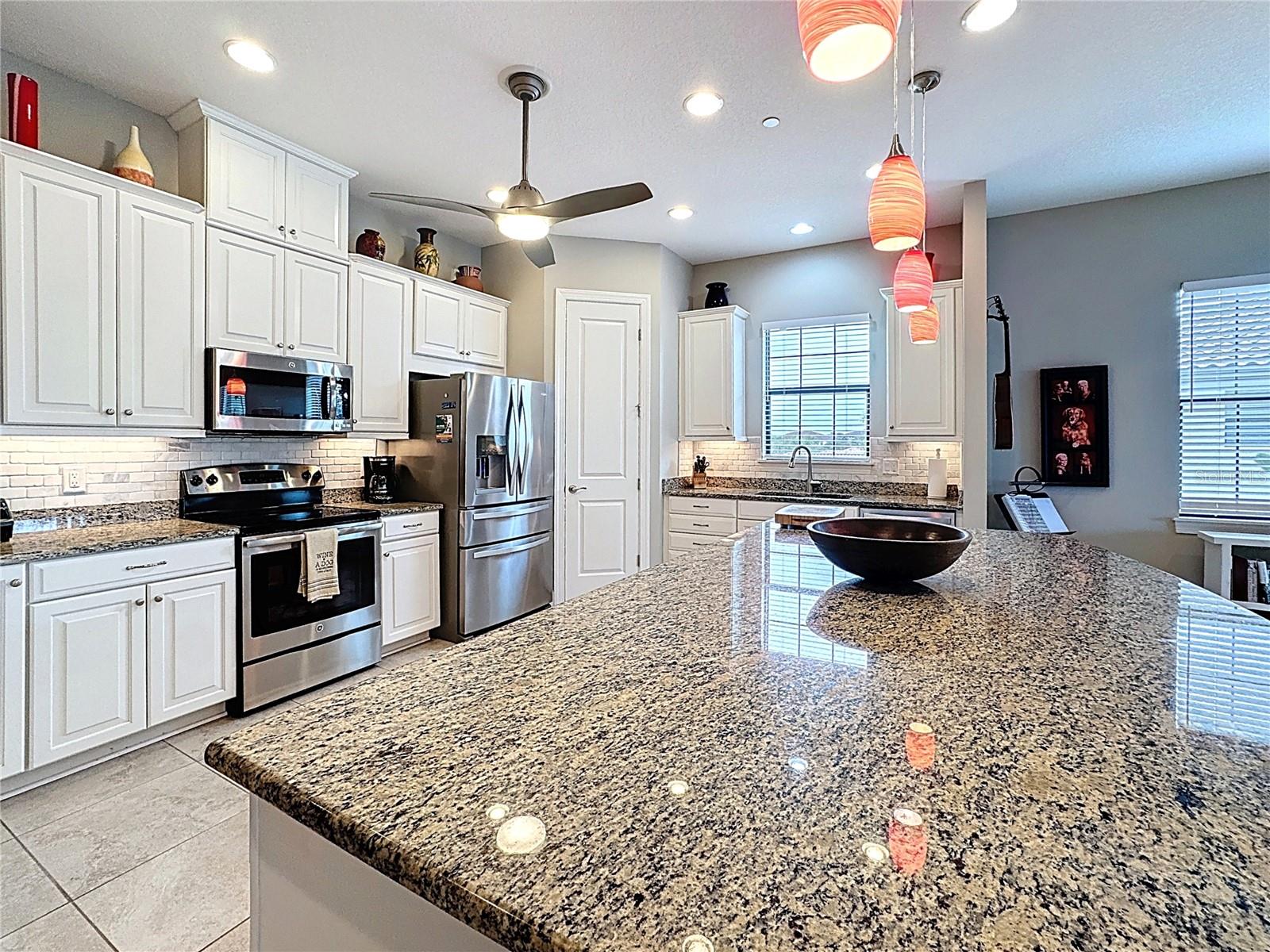 13514 MESSINA LOOP #102